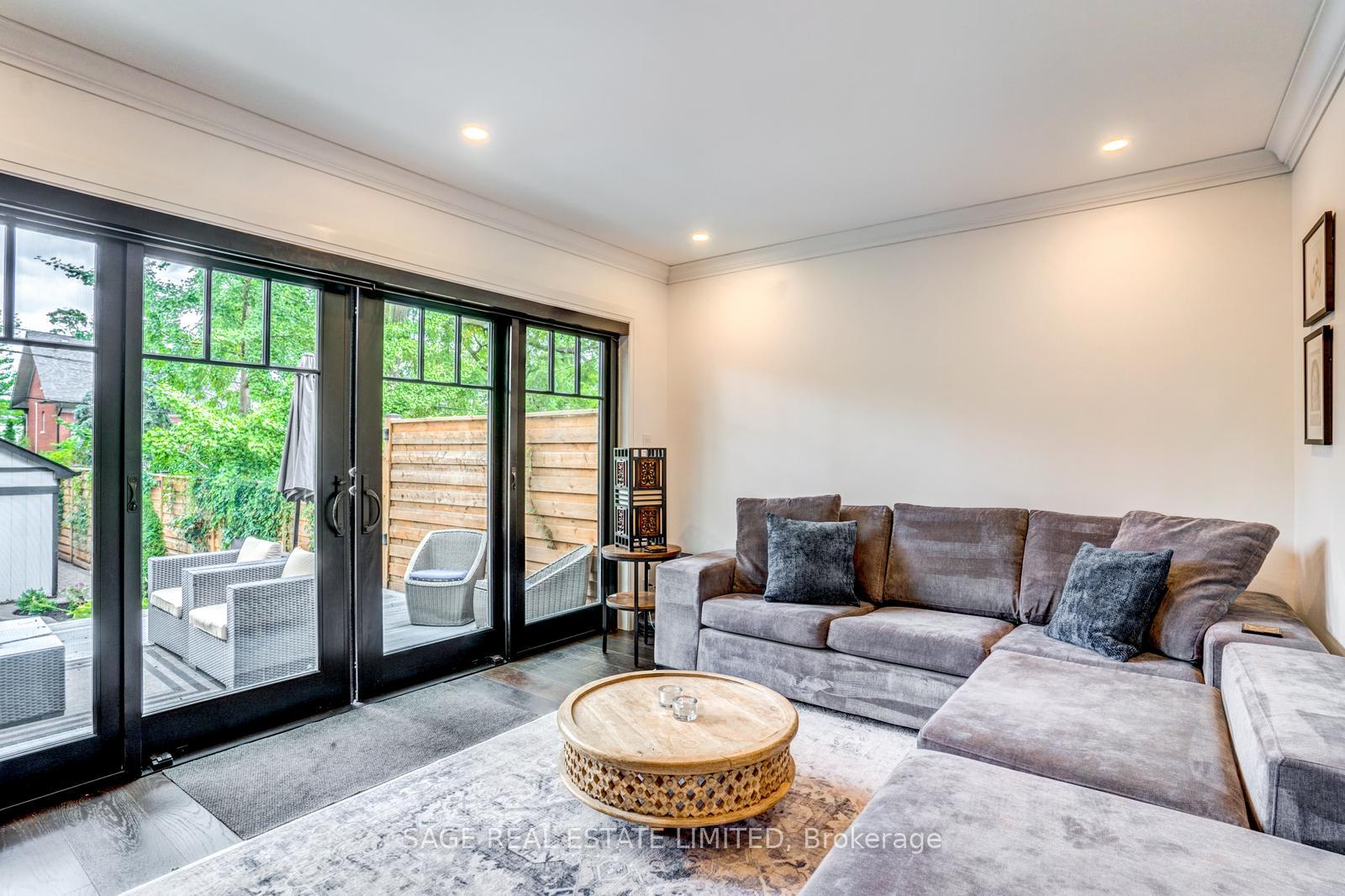 Photo 11 of 156 Craighurst Avenue, Toronto, Lawrence Park South — HOMEH