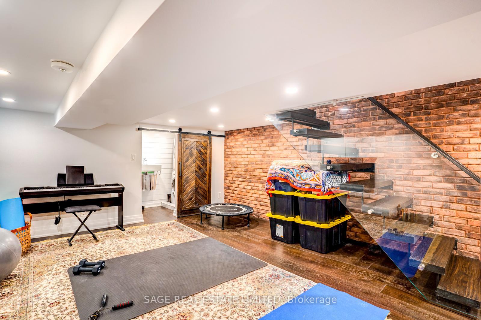 Photo 22 of 156 Craighurst Avenue, Toronto, Lawrence Park South — HOMEH