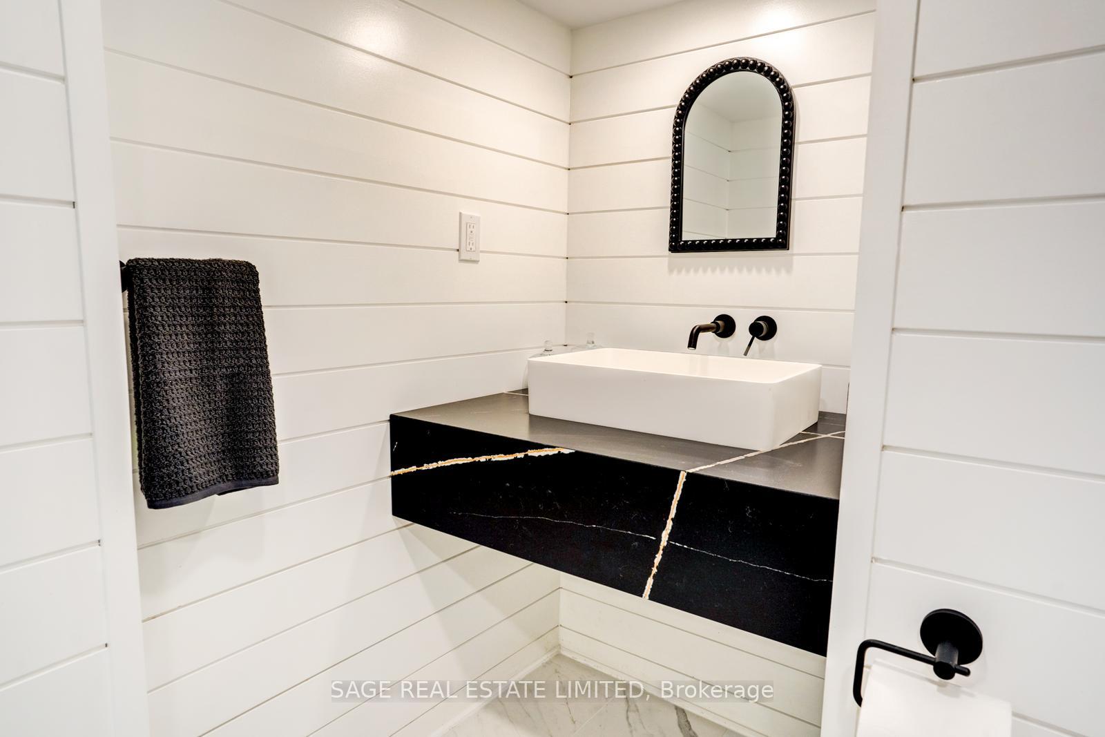Photo 23 of 156 Craighurst Avenue, Toronto, Lawrence Park South — HOMEH