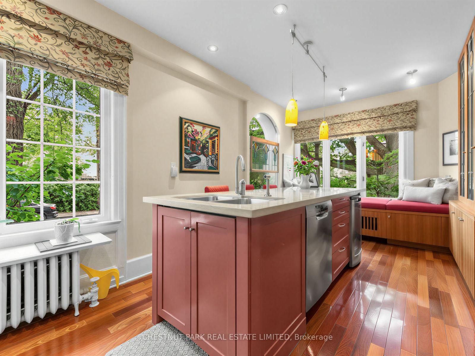 Photo 14 of 28 Clifton Road, Toronto, Rosedale-Moore Park — HOMEH