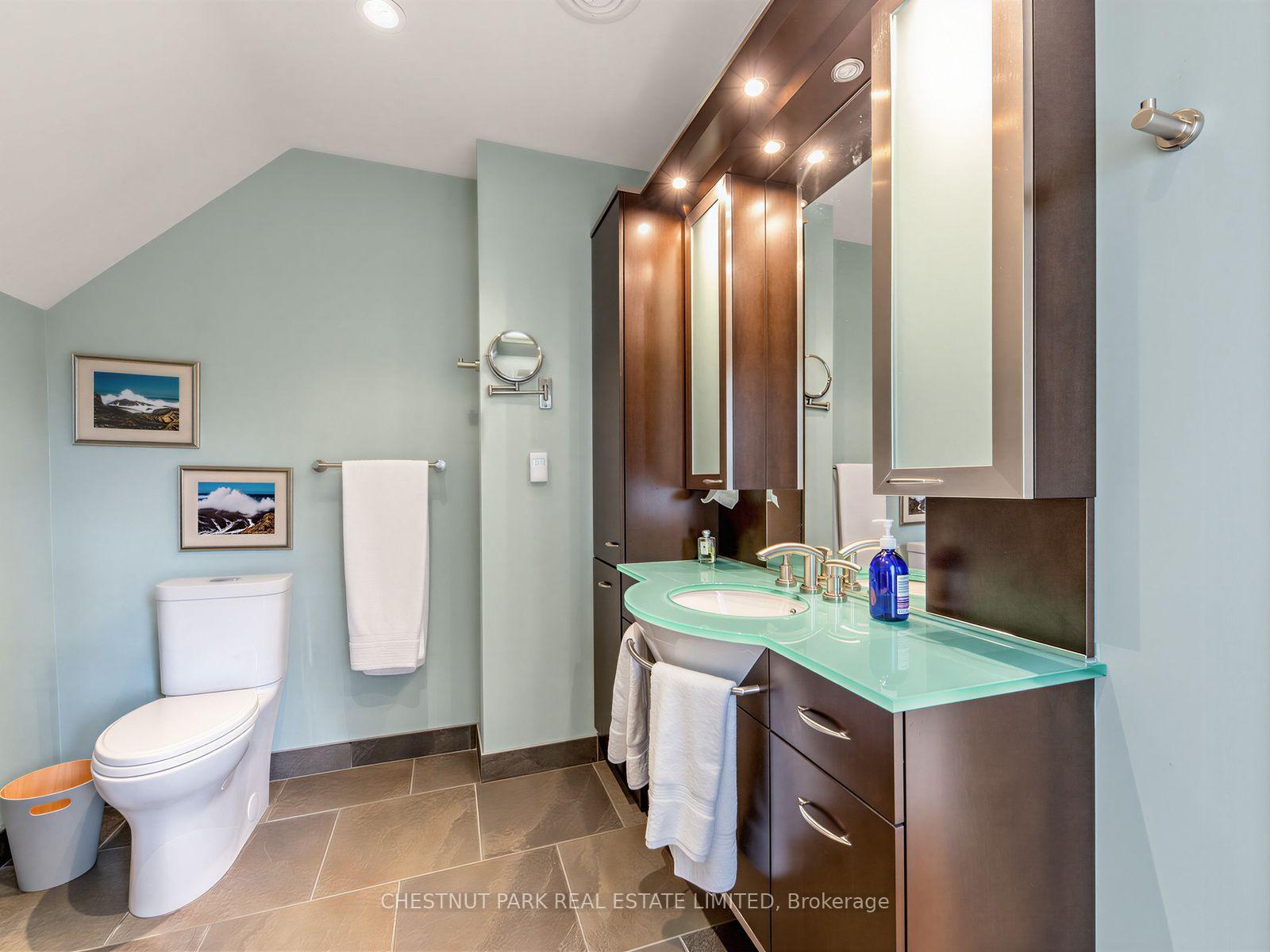 Photo 23 of 28 Clifton Road, Toronto, Rosedale-Moore Park — HOMEH