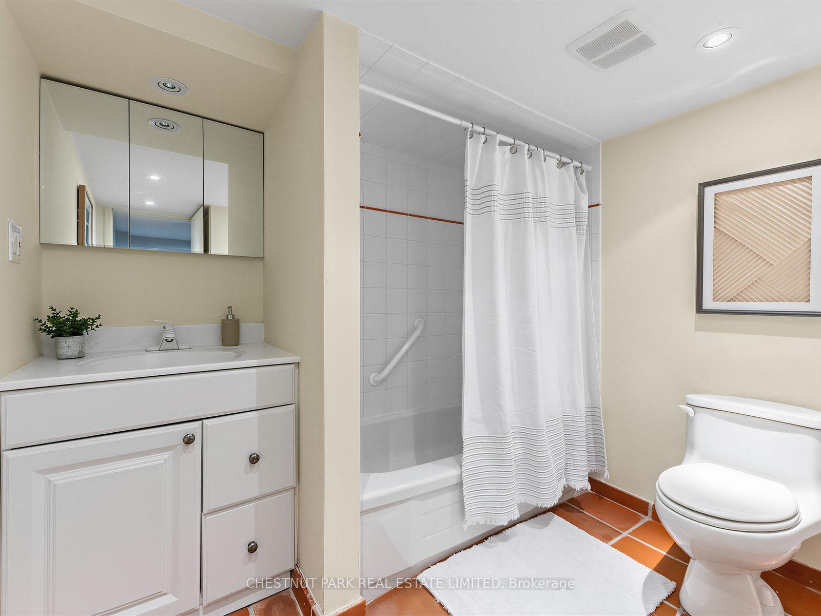 Photo 36 of 28 Clifton Road, Toronto, Rosedale-Moore Park — HOMEH
