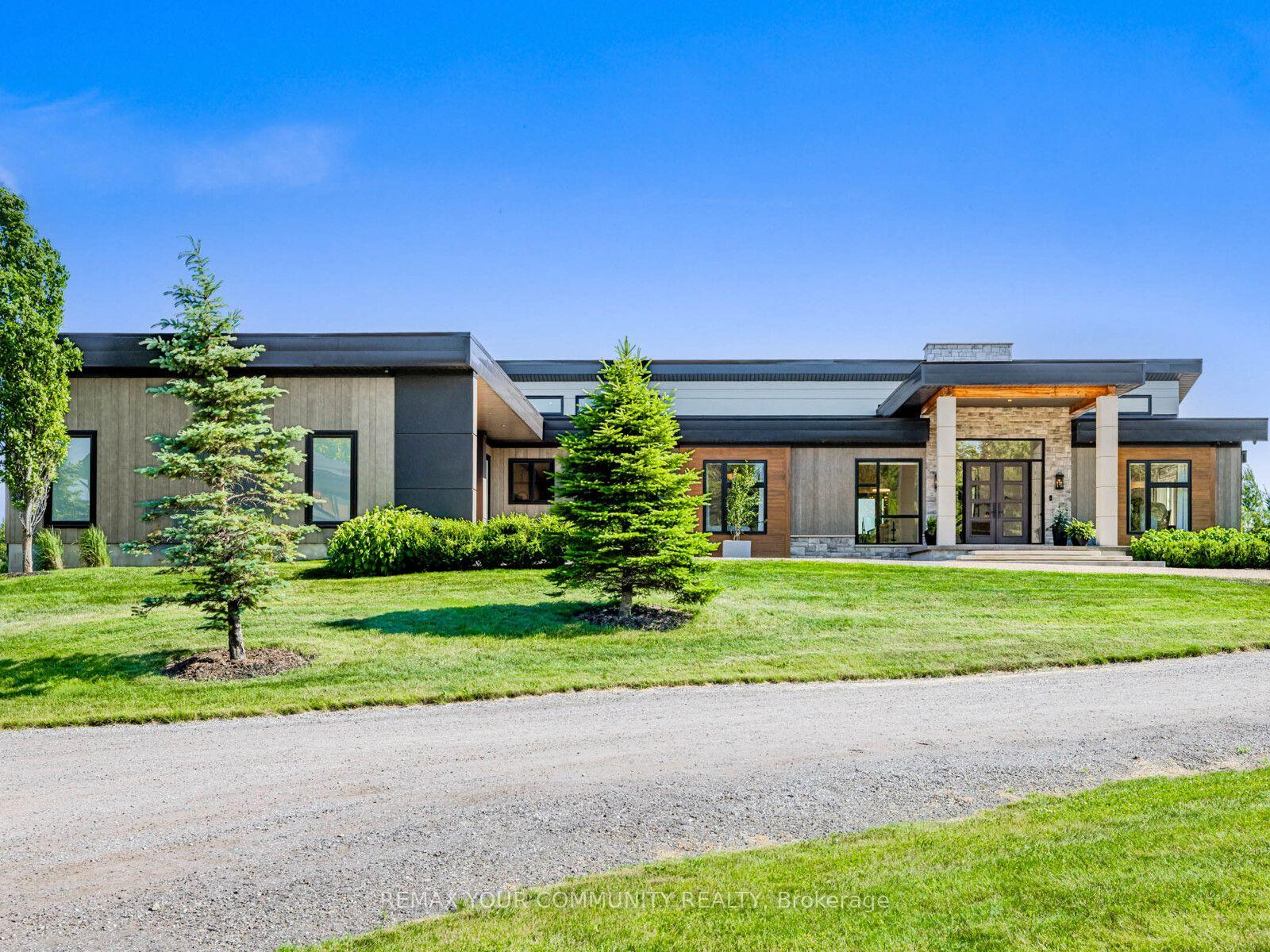 Photo 2 of 807 Ganton Road, Uxbridge, Rural Uxbridge — HOMEH