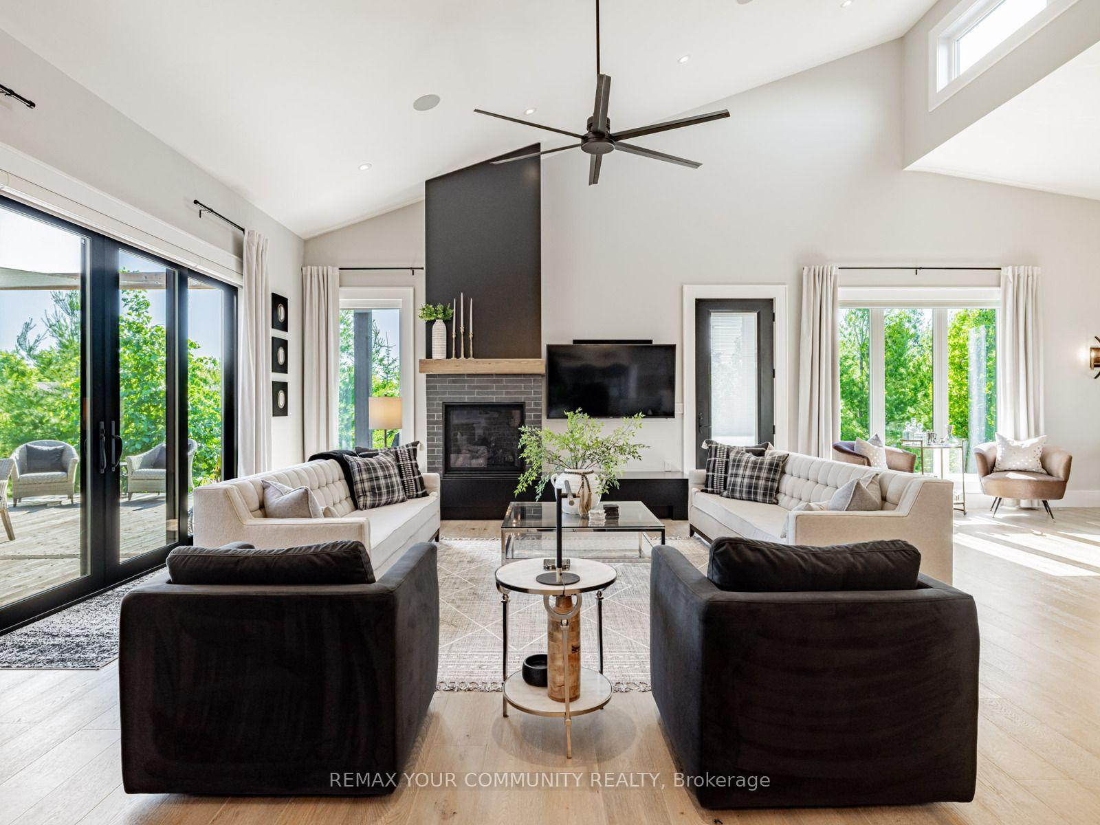 Photo 9 of 807 Ganton Road, Uxbridge, Rural Uxbridge — HOMEH
