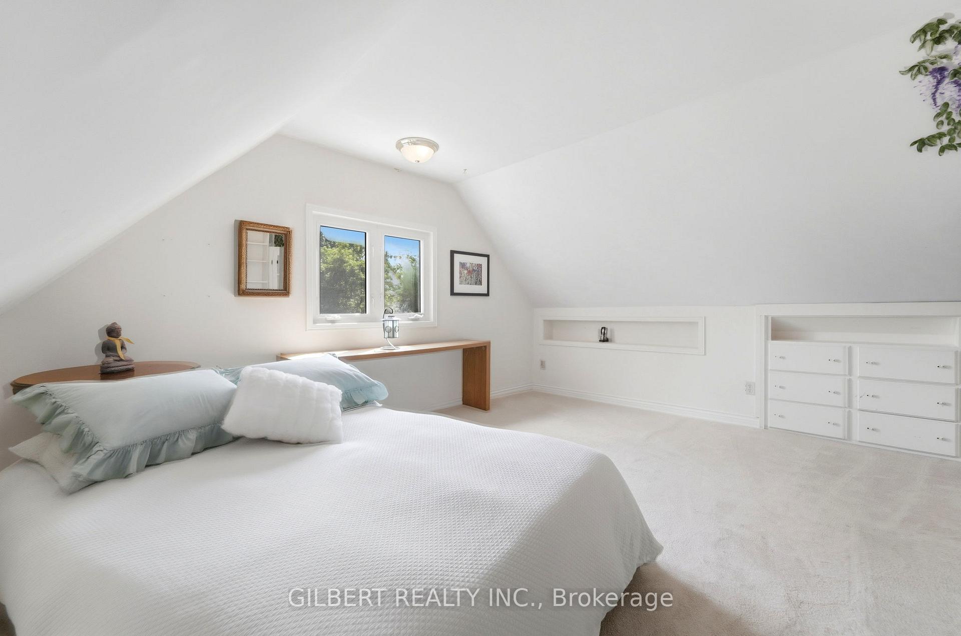 Photo 12 of 367 Charlton Avenue W, Hamilton, Kirkendall — HOMEH