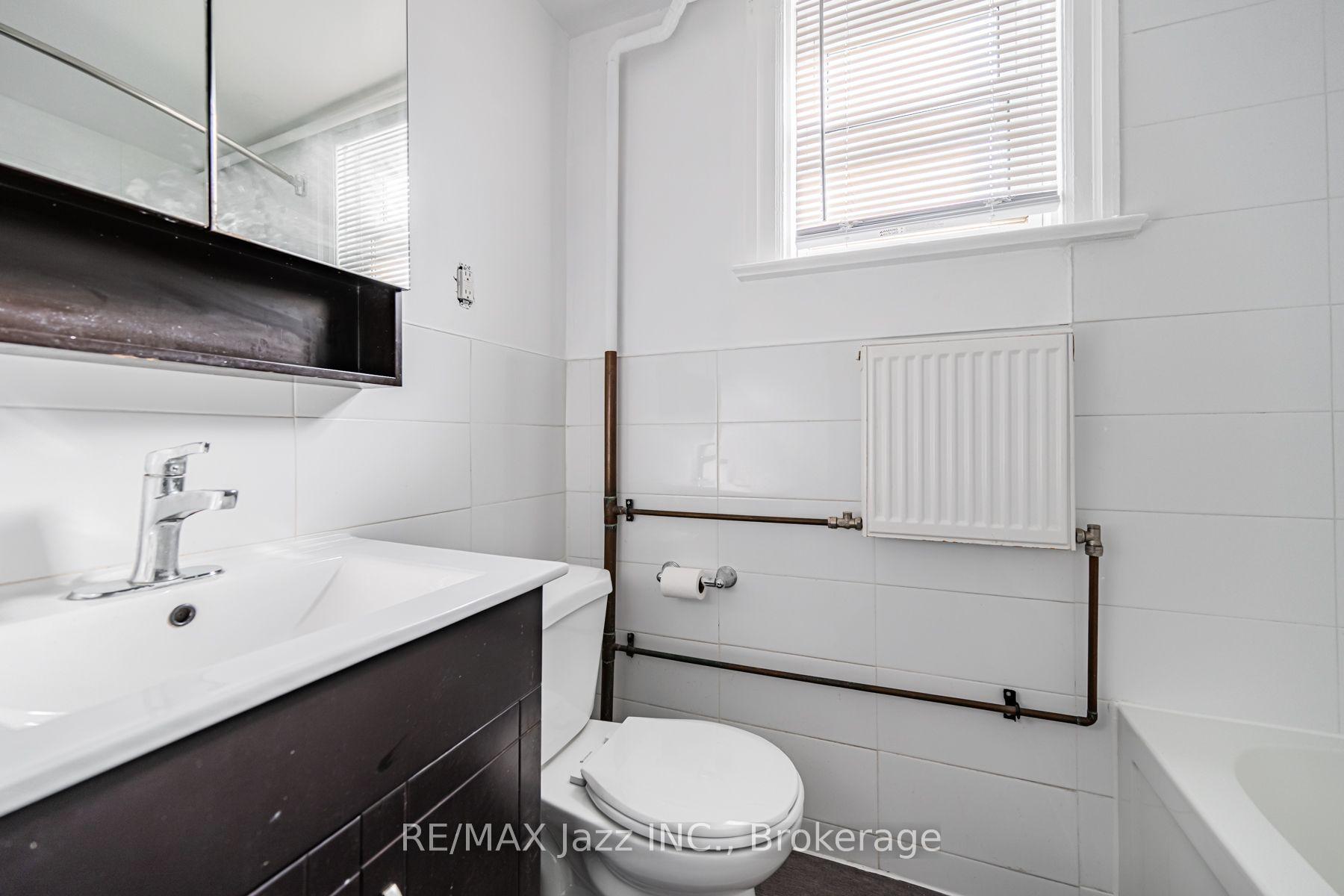 Photo 30 of Unit 1, 65 Aberdeen Street, Oshawa, O'Neill — HOMEH