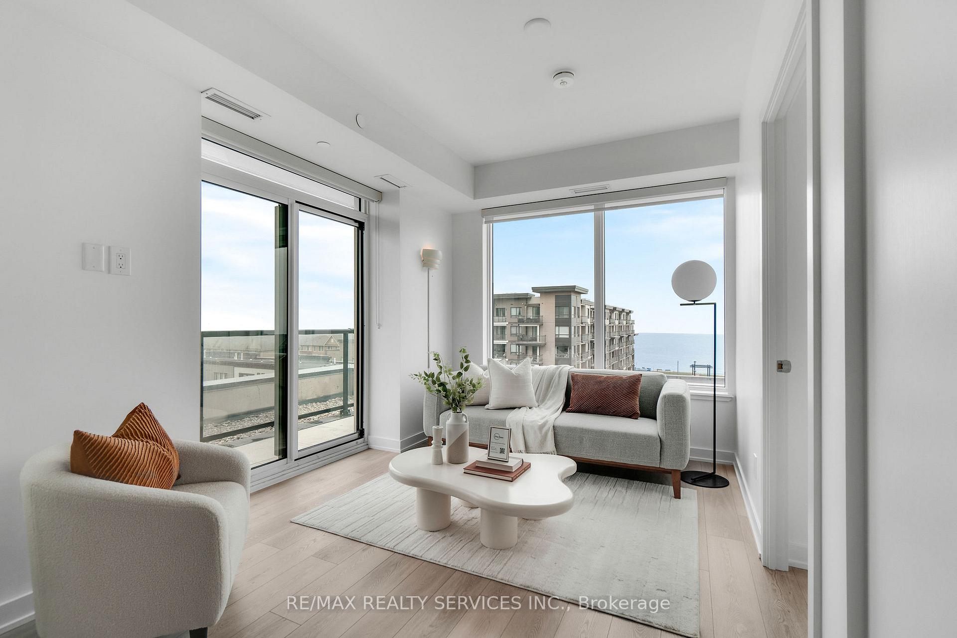 Photo 3 of Unit 505, 385 Winston Road, Grimsby, Grimsby Beach — HOMEH