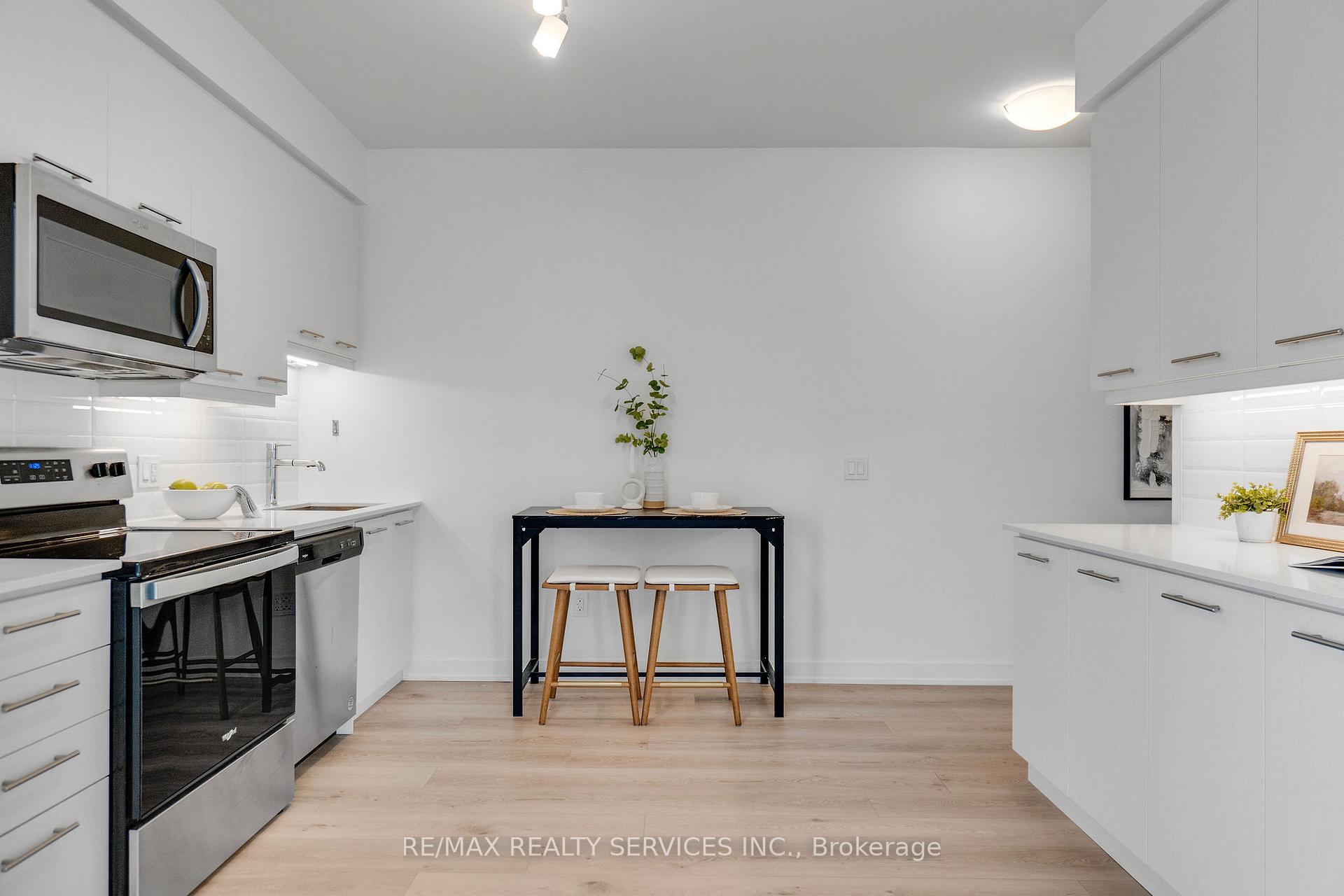 Photo 9 of Unit 505, 385 Winston Road, Grimsby, Grimsby Beach — HOMEH
