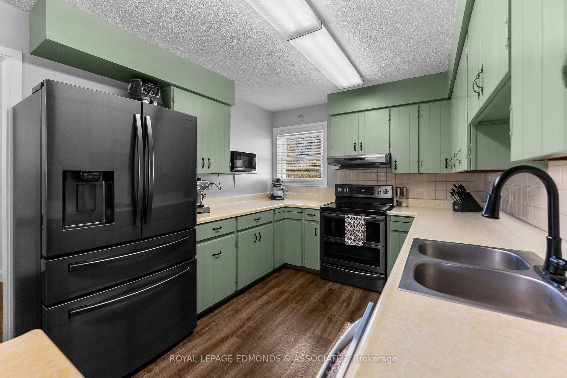 Photo 17 of 5 Lasalle Drive, Deep River, Deep River — HOMEH