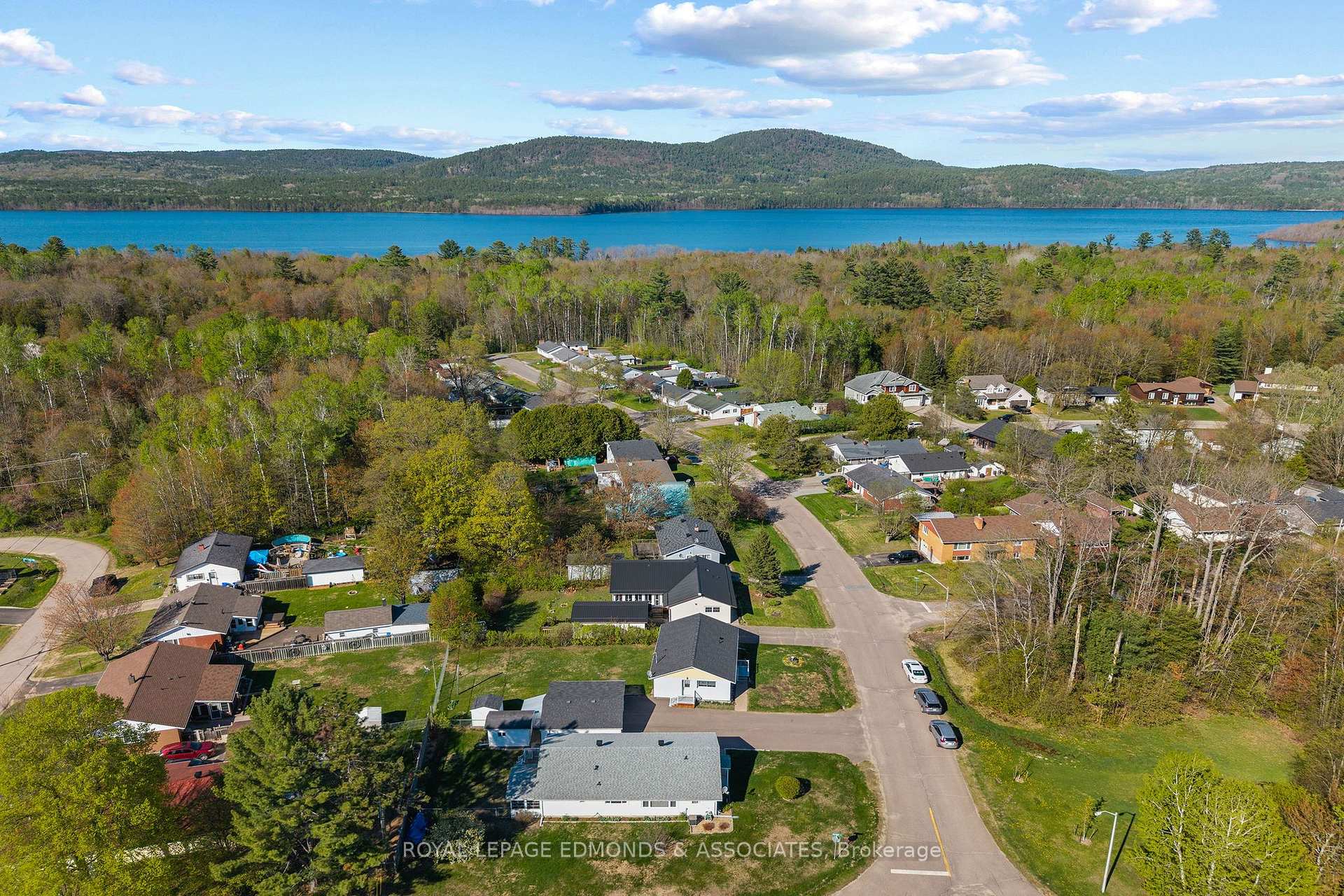 Photo 50 of 5 Lasalle Drive, Deep River, Deep River — HOMEH