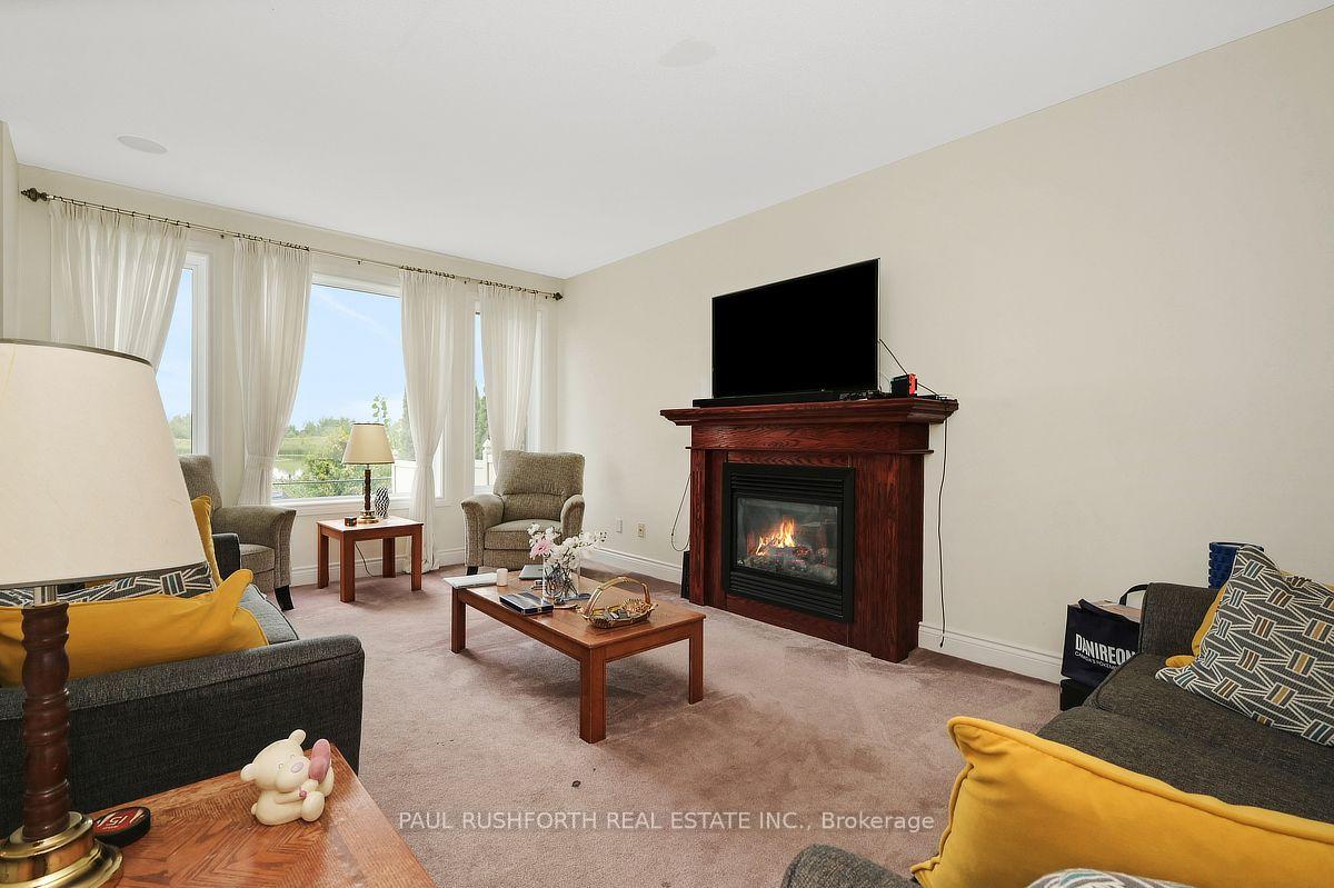 Photo 16 of 446 Frank Cauley Way, Ottawa, Avalon East — HOMEH