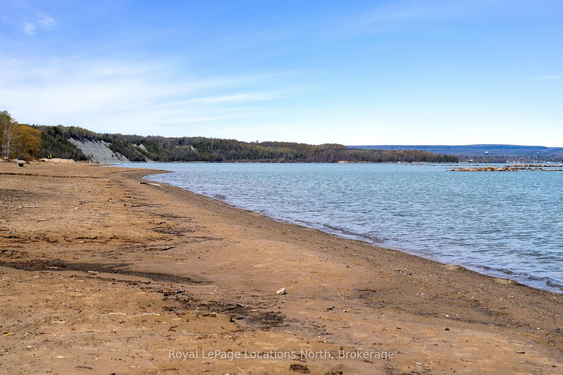 Photo 9 of 127 Fraser Street, Meaford — HOMEH
