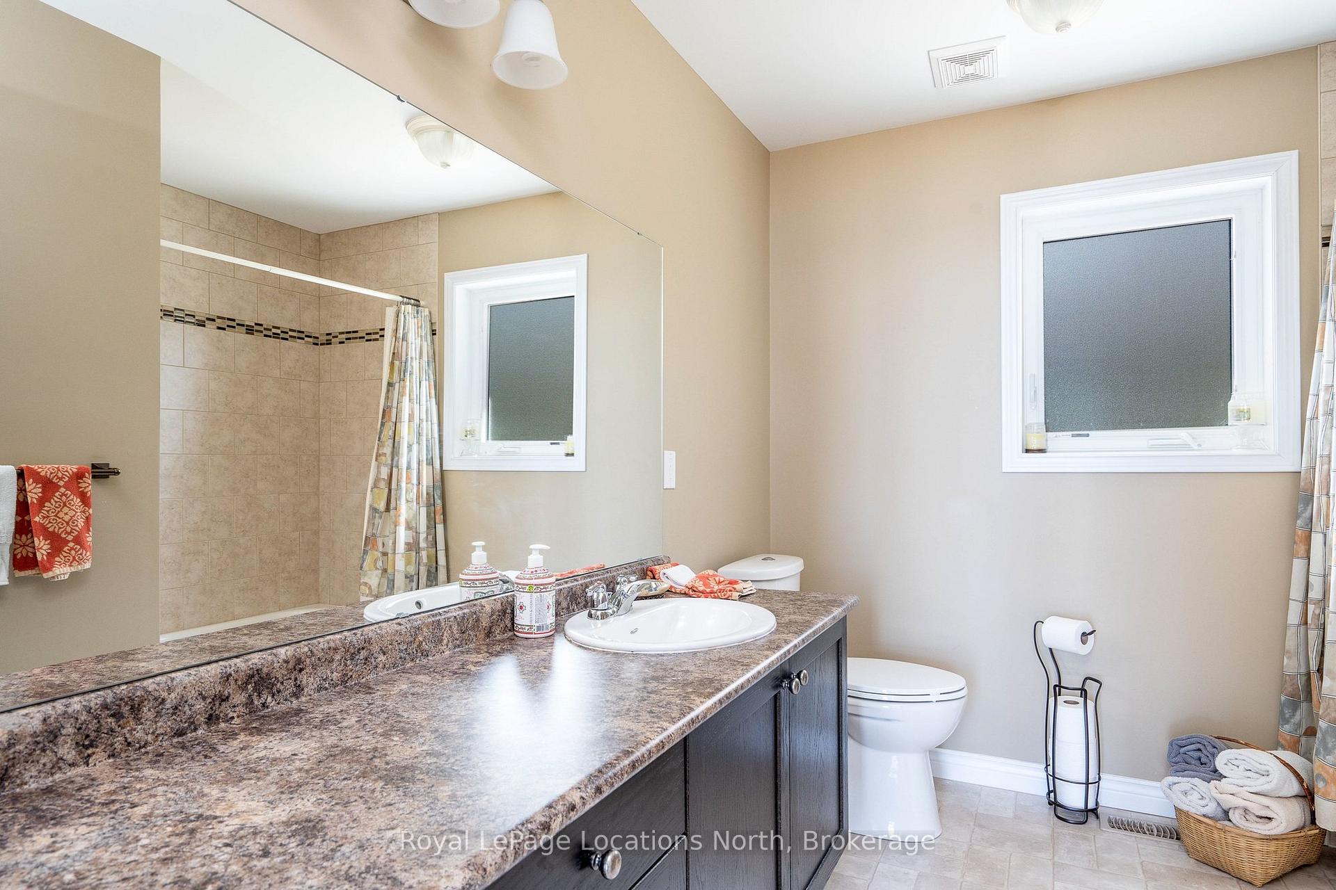 Photo 32 of 127 Fraser Street, Meaford — HOMEH