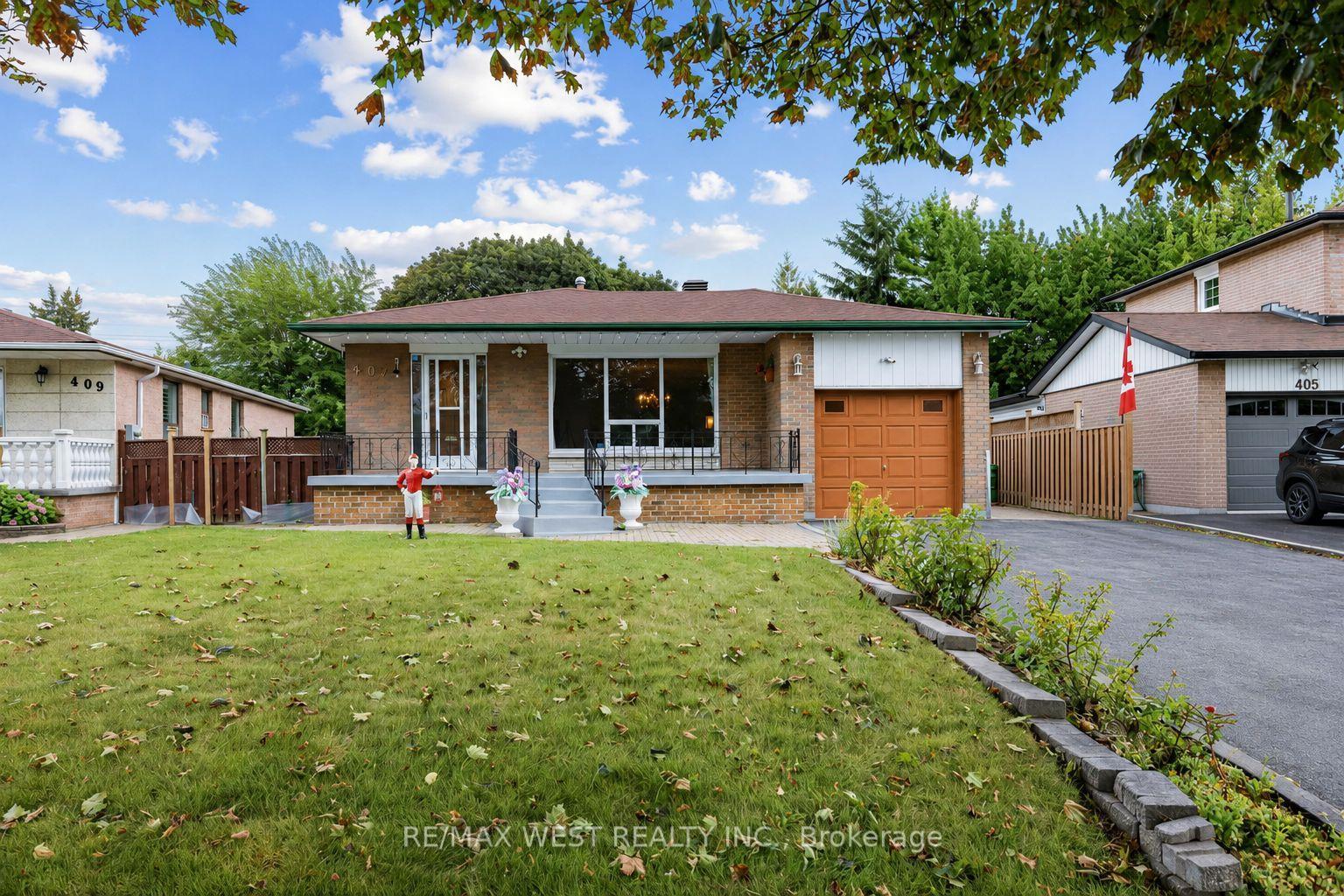 Photo 36 of 407 Brimorton Drive, Scarborough, Woburn — HOMEH
