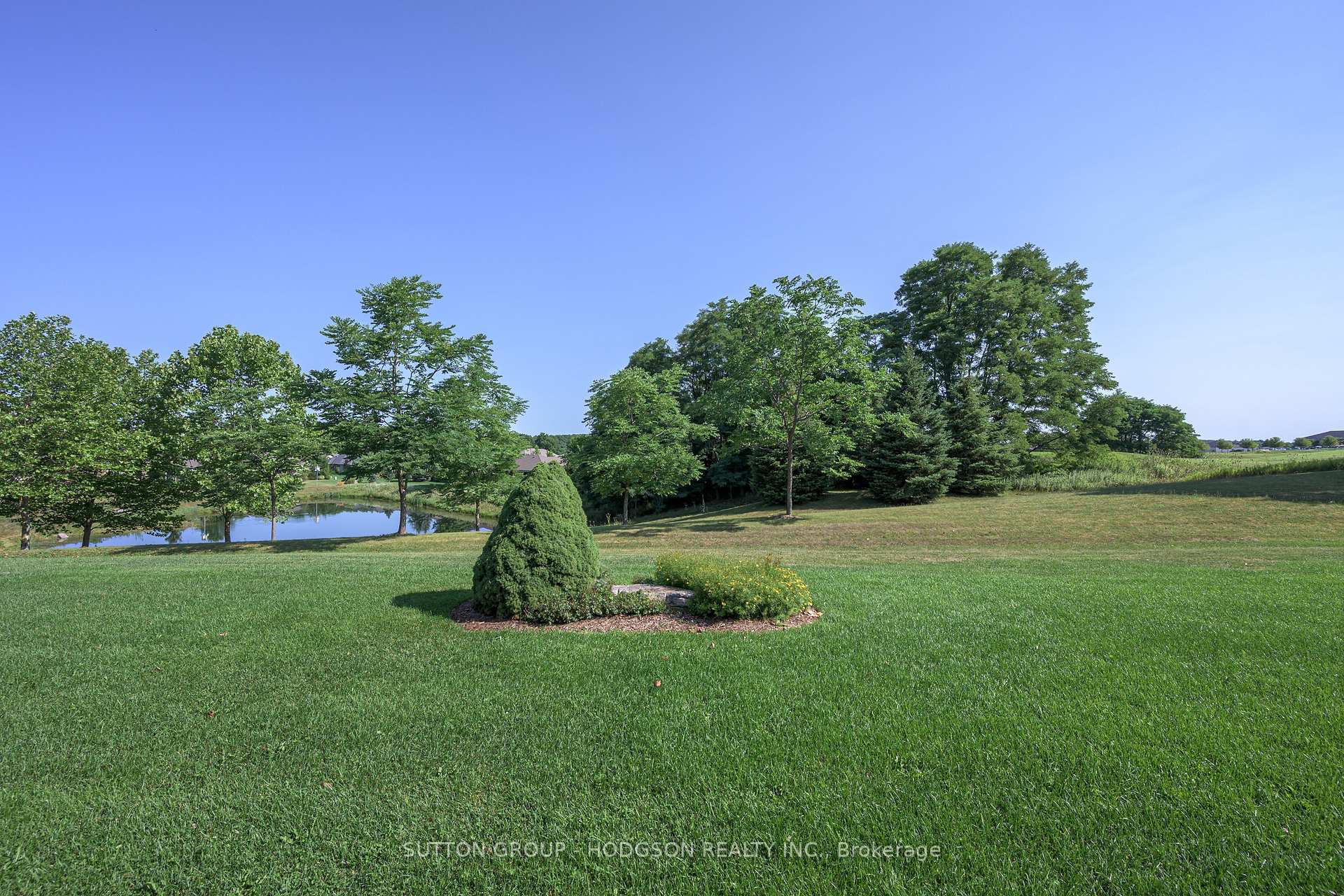 Photo 3 of 2304 Jack Nash Drive, London, South A — HOMEH