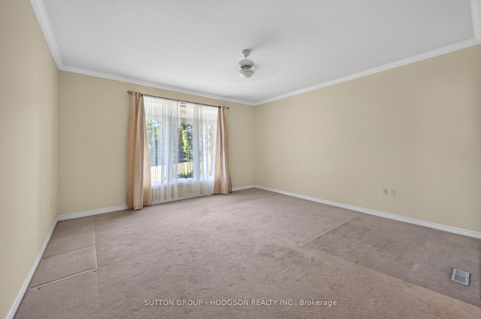 Photo 14 of 2304 Jack Nash Drive, London, South A — HOMEH