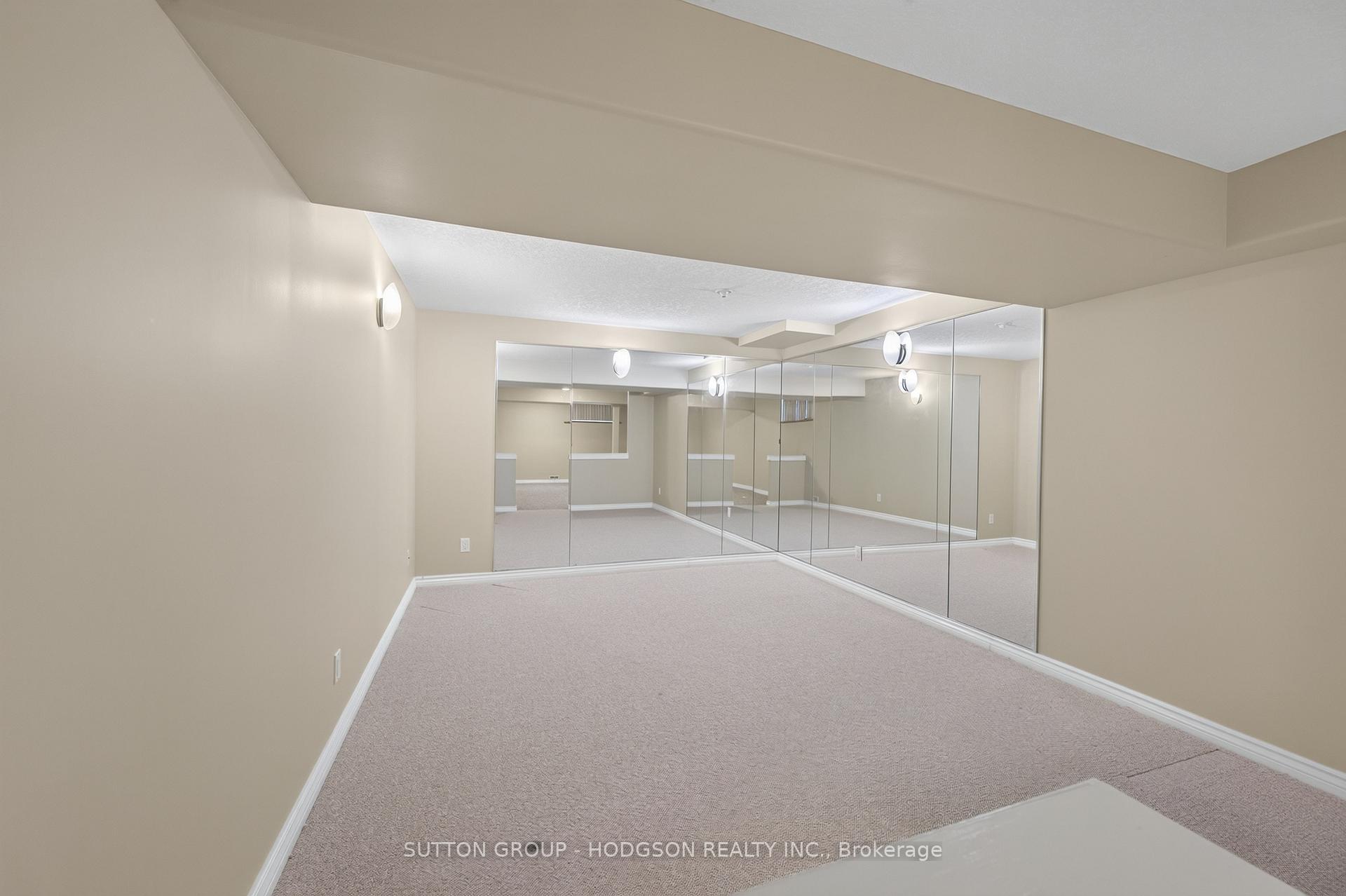 Photo 21 of 2304 Jack Nash Drive, London, South A — HOMEH