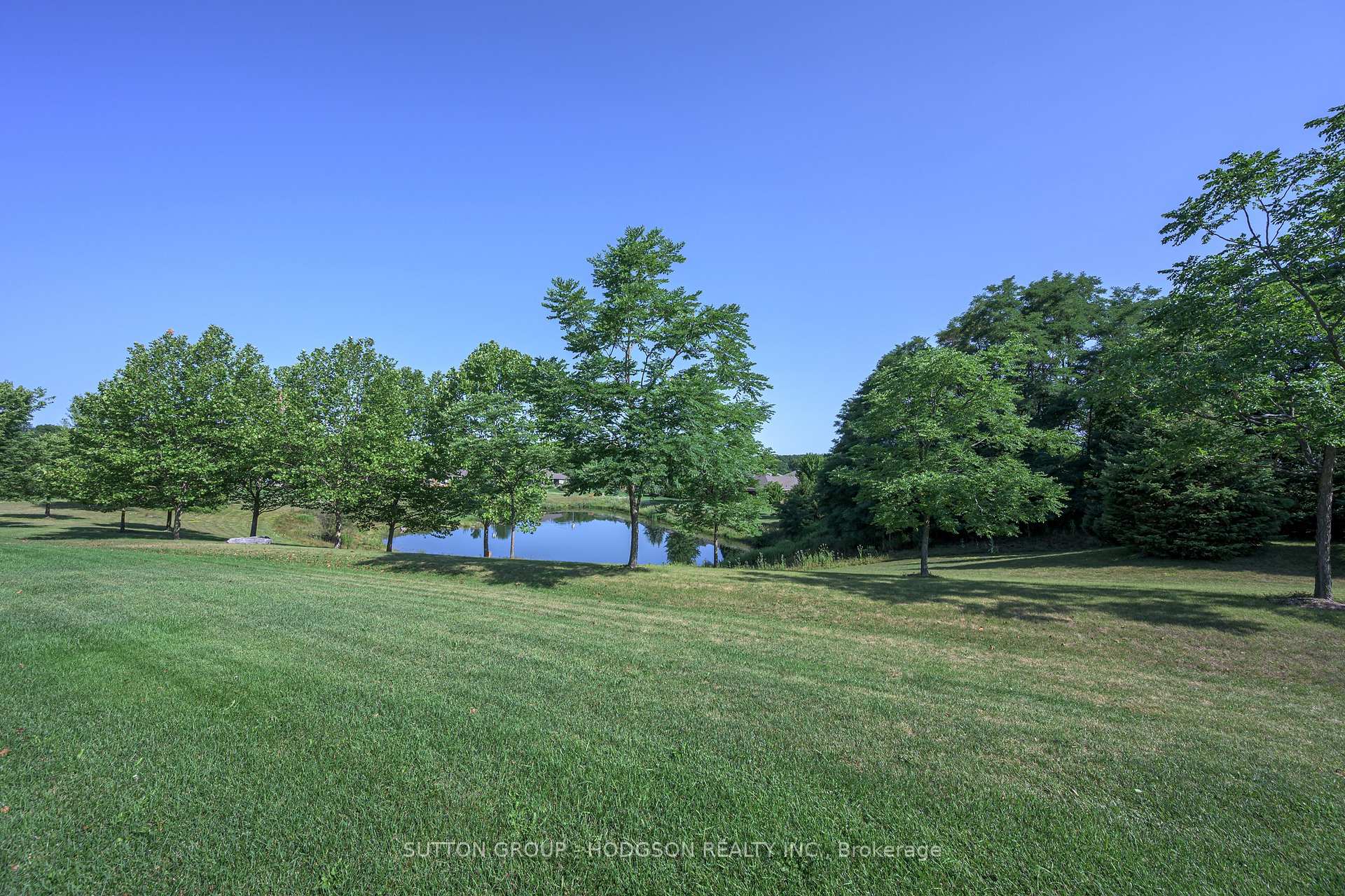 Photo 26 of 2304 Jack Nash Drive, London, South A — HOMEH