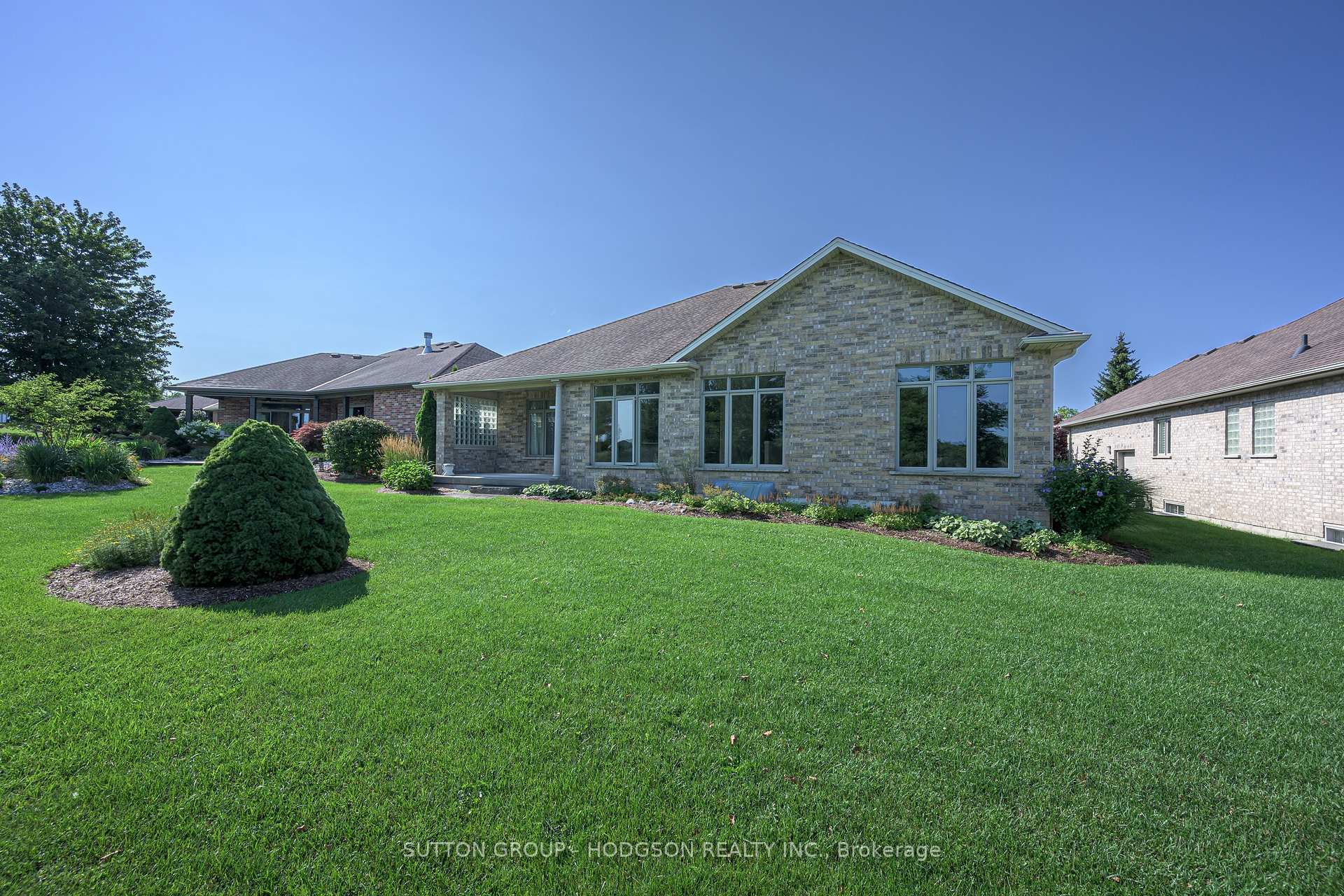 Photo 27 of 2304 Jack Nash Drive, London, South A — HOMEH