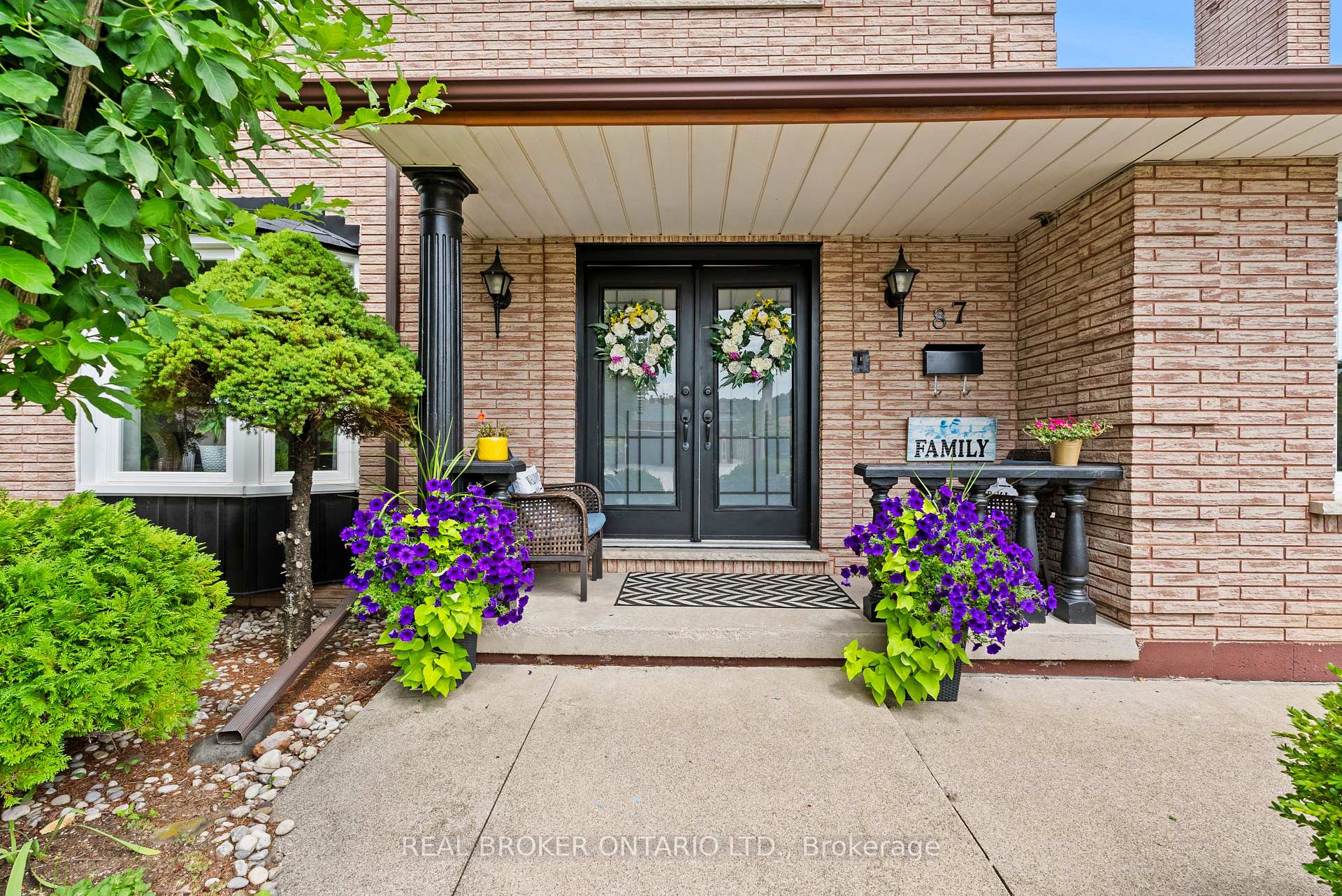 Photo 5 of 87 Monte Drive, Hamilton, Gershome — HOMEH