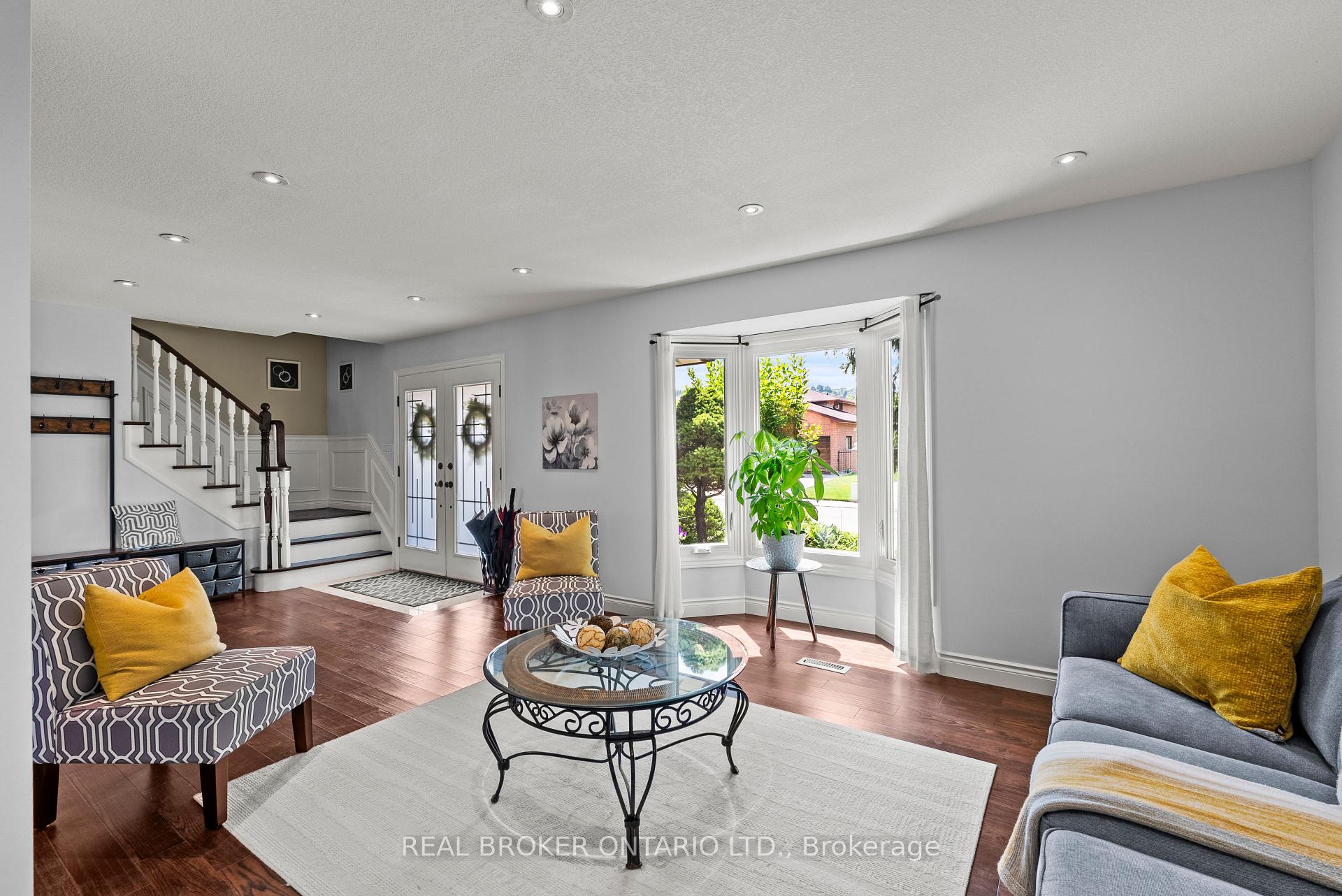 Photo 10 of 87 Monte Drive, Hamilton, Gershome — HOMEH