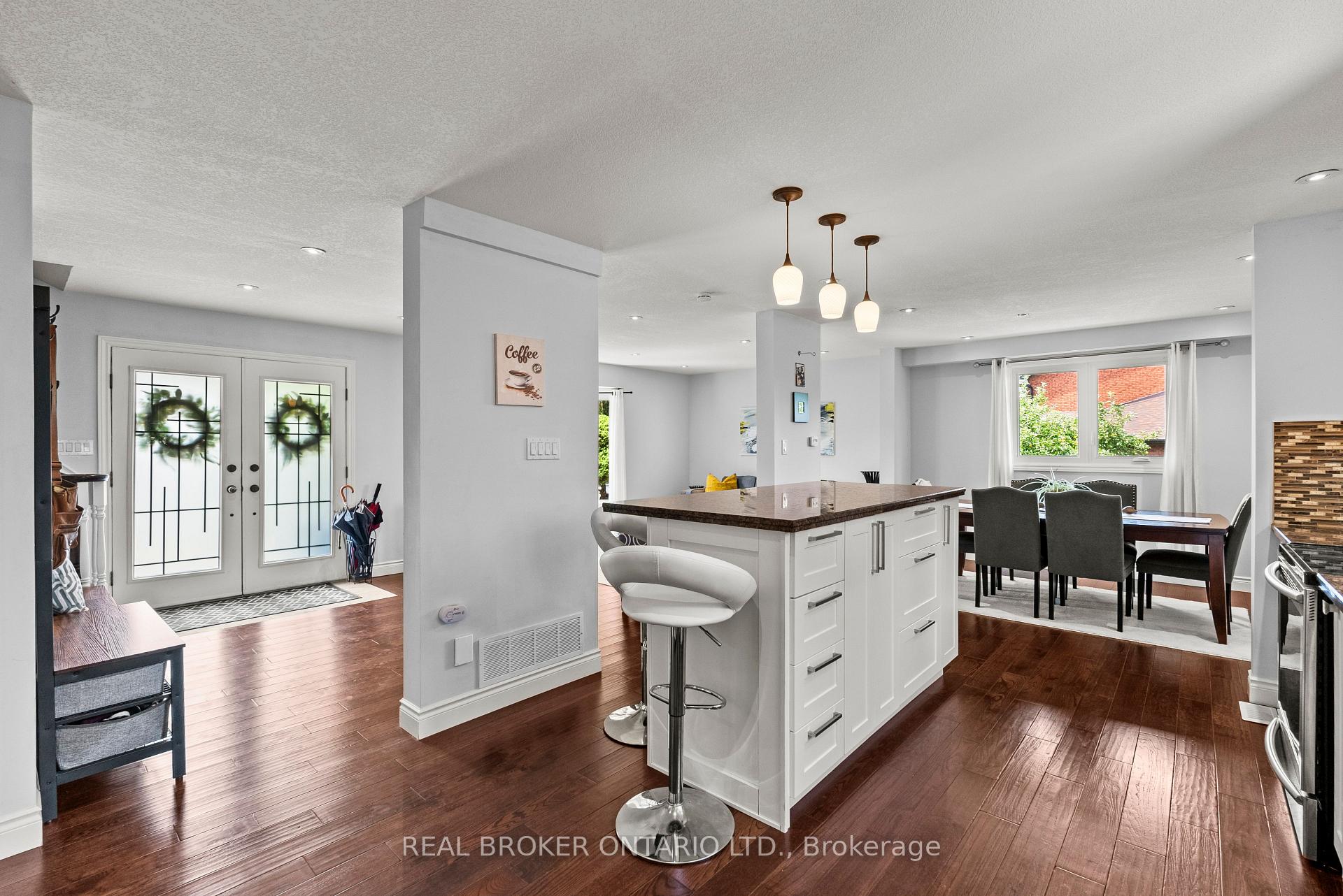 Photo 16 of 87 Monte Drive, Hamilton, Gershome — HOMEH