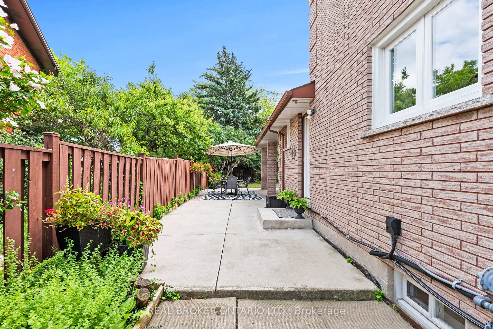 Photo 45 of 87 Monte Drive, Hamilton, Gershome — HOMEH