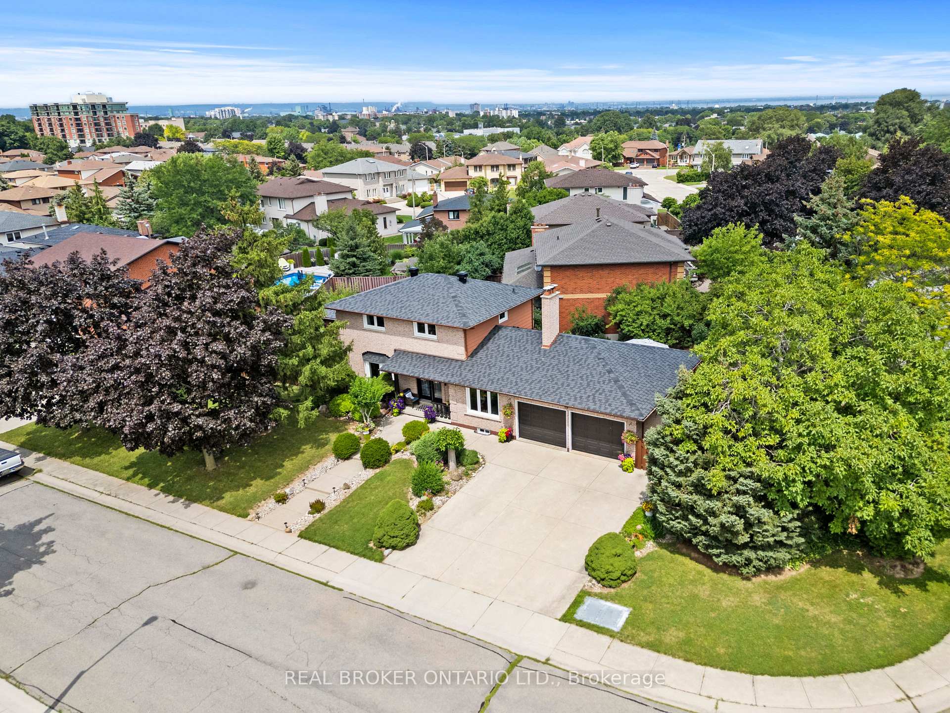 Photo 46 of 87 Monte Drive, Hamilton, Gershome — HOMEH