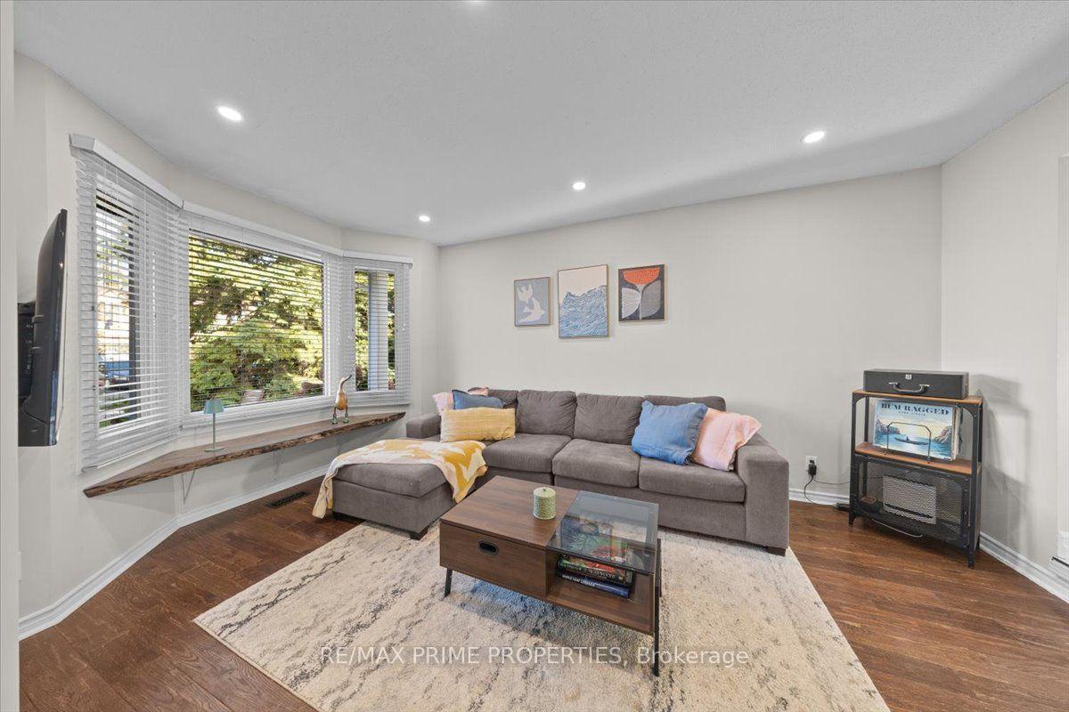 Photo 8 of 78 Fieldgate Drive, Ottawa, Barrhaven - Knollsbrook — HOMEH