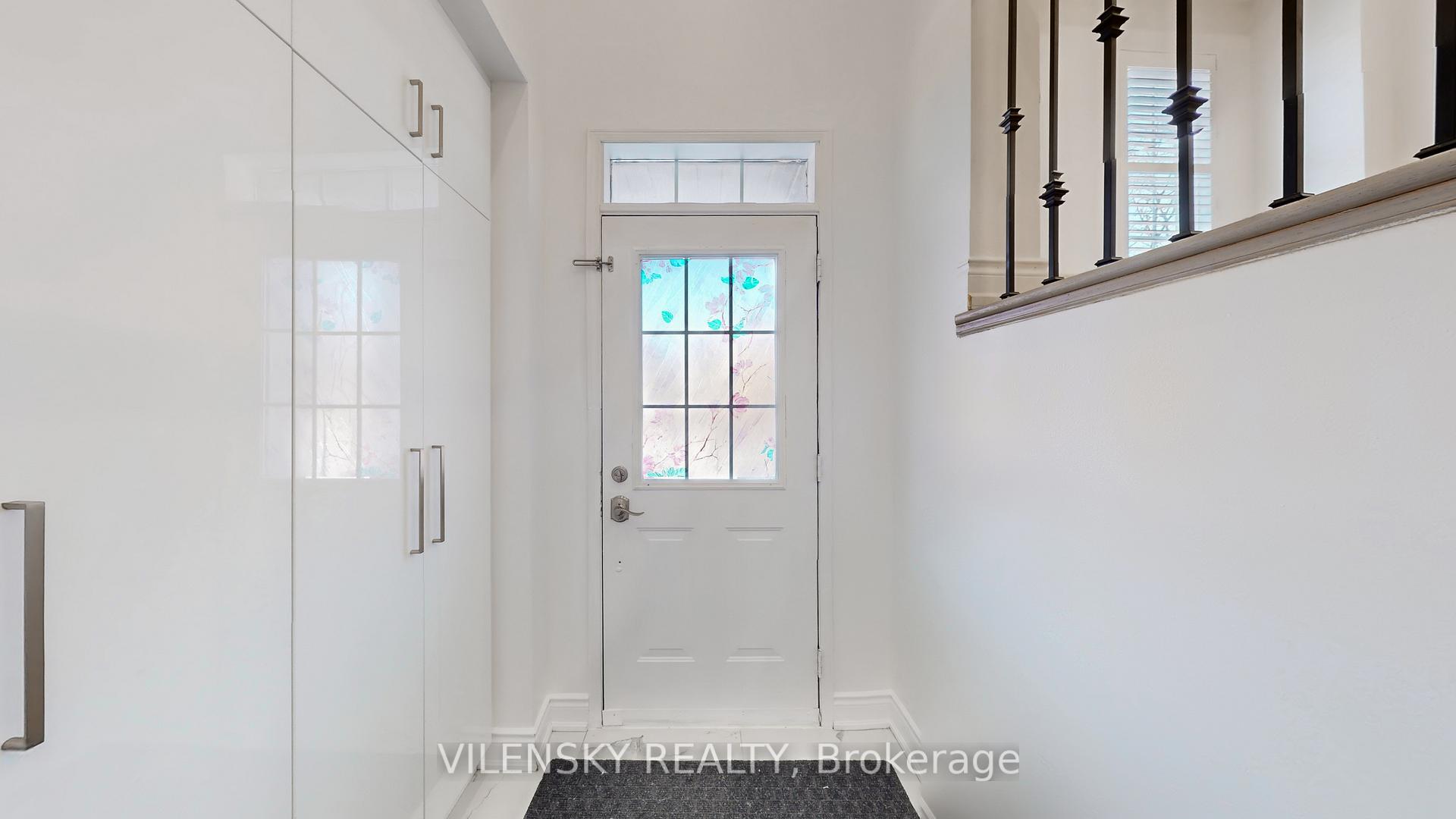 Photo 2 of 26 Coast Avenue, Vaughan, Vellore Village — HOMEH