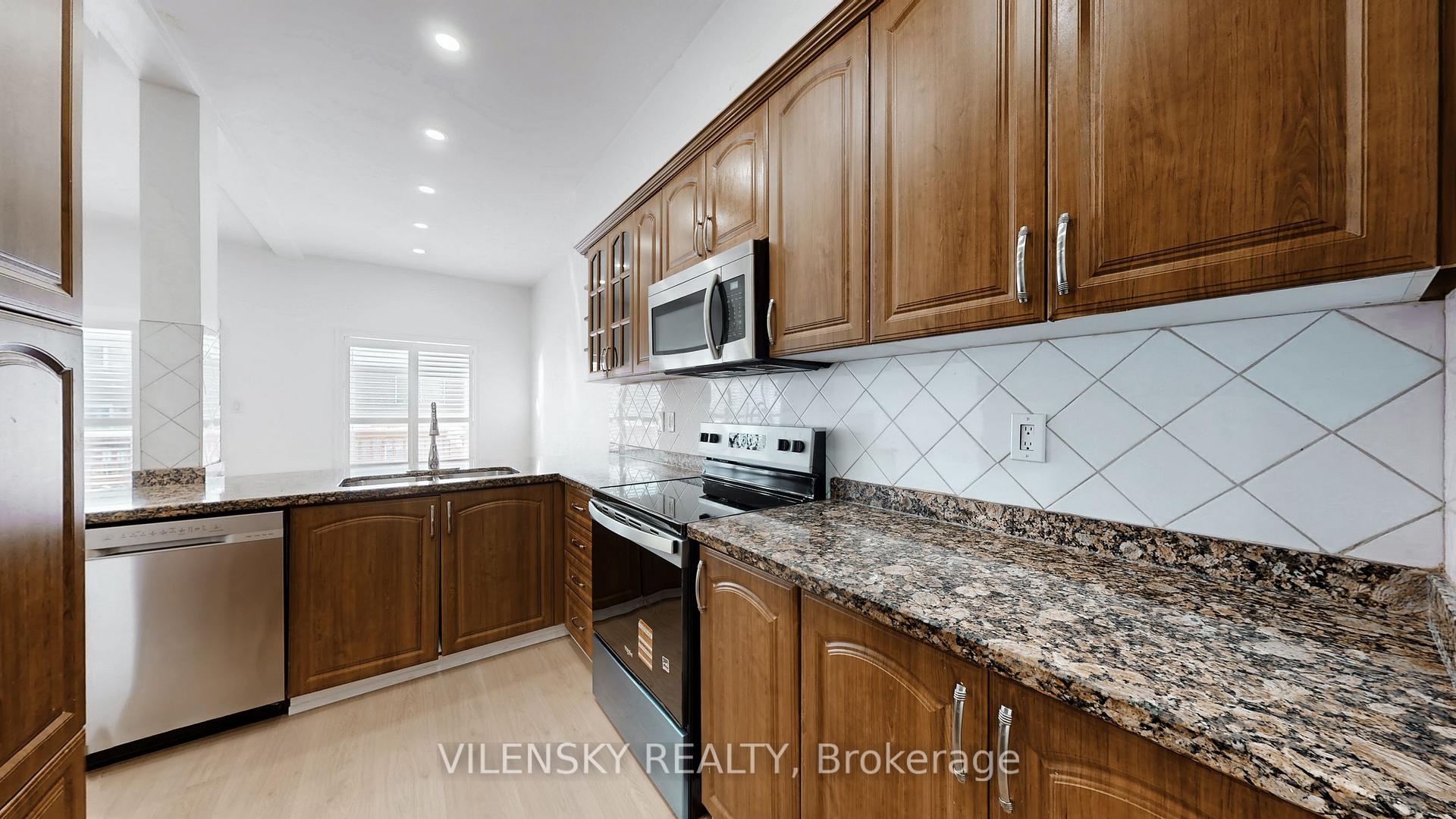 Photo 7 of 26 Coast Avenue, Vaughan, Vellore Village — HOMEH