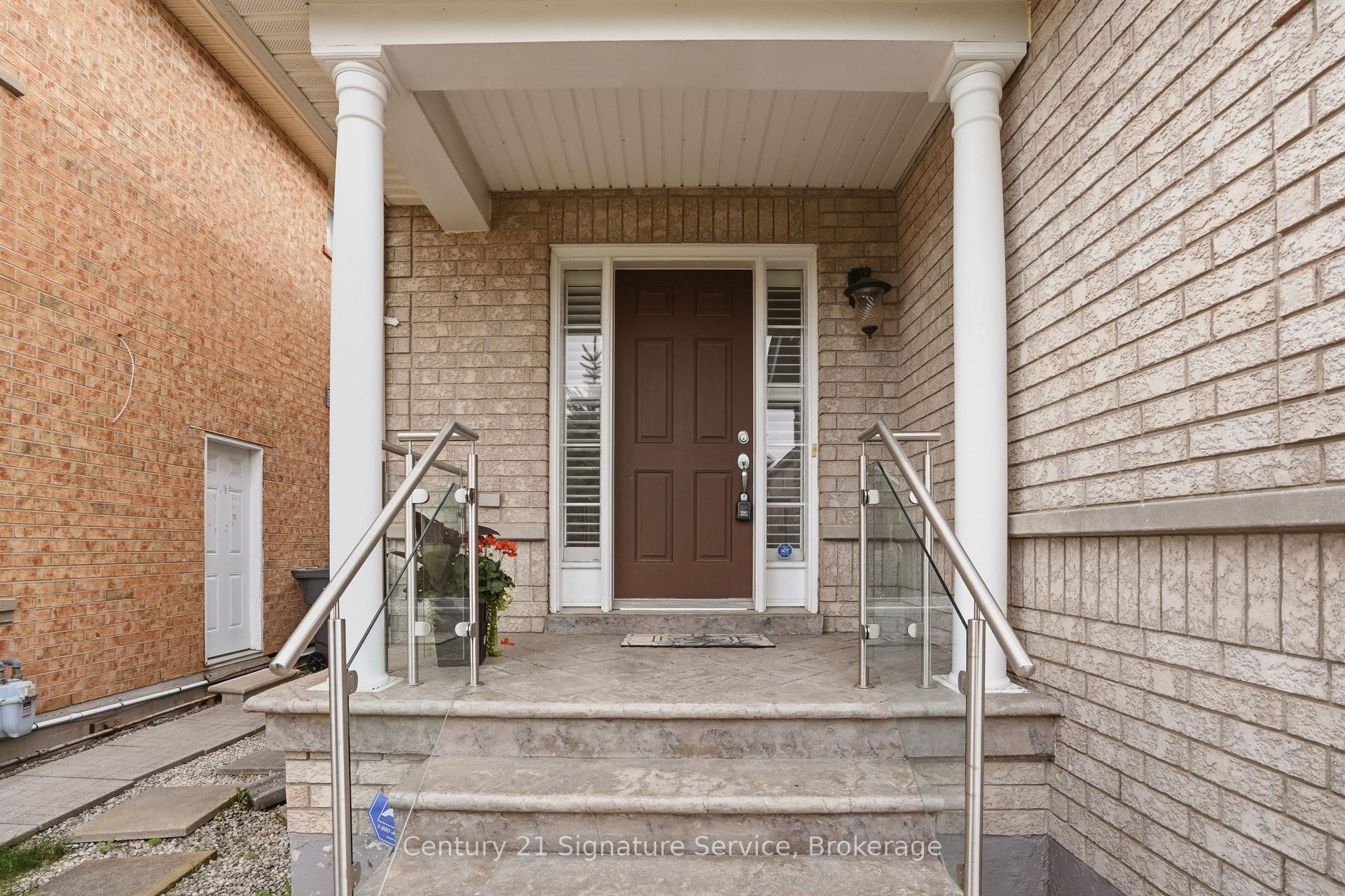 Photo 4 of 4 Cloverlawn Street, Brampton, Fletcher's Meadow — HOMEH