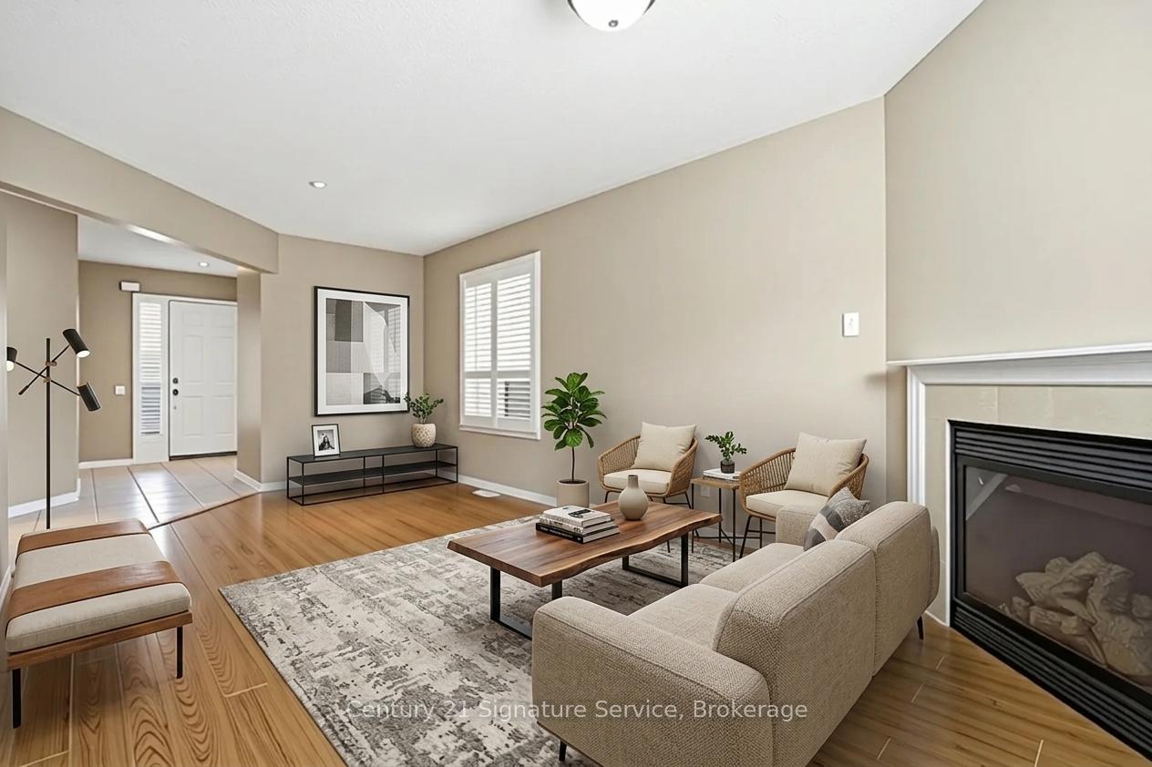 Photo 9 of 4 Cloverlawn Street, Brampton, Fletcher's Meadow — HOMEH