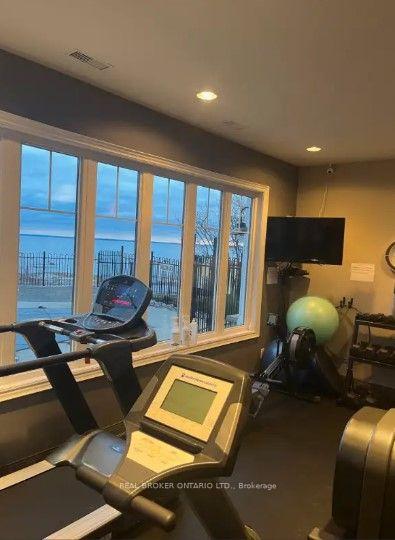 Photo 16 of 15 Leeward Circle, Wasaga Beach — HOMEH