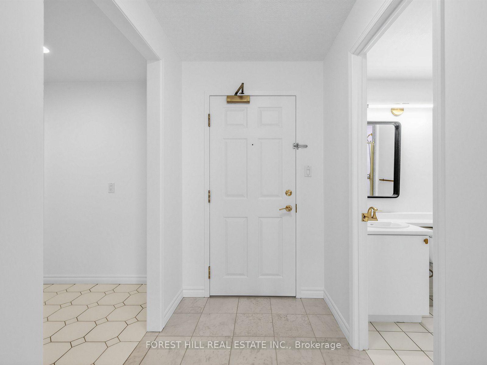 Photo 2 of Unit 302, 1818 Bayview Avenue, Toronto, Mount Pleasant East — HOMEH