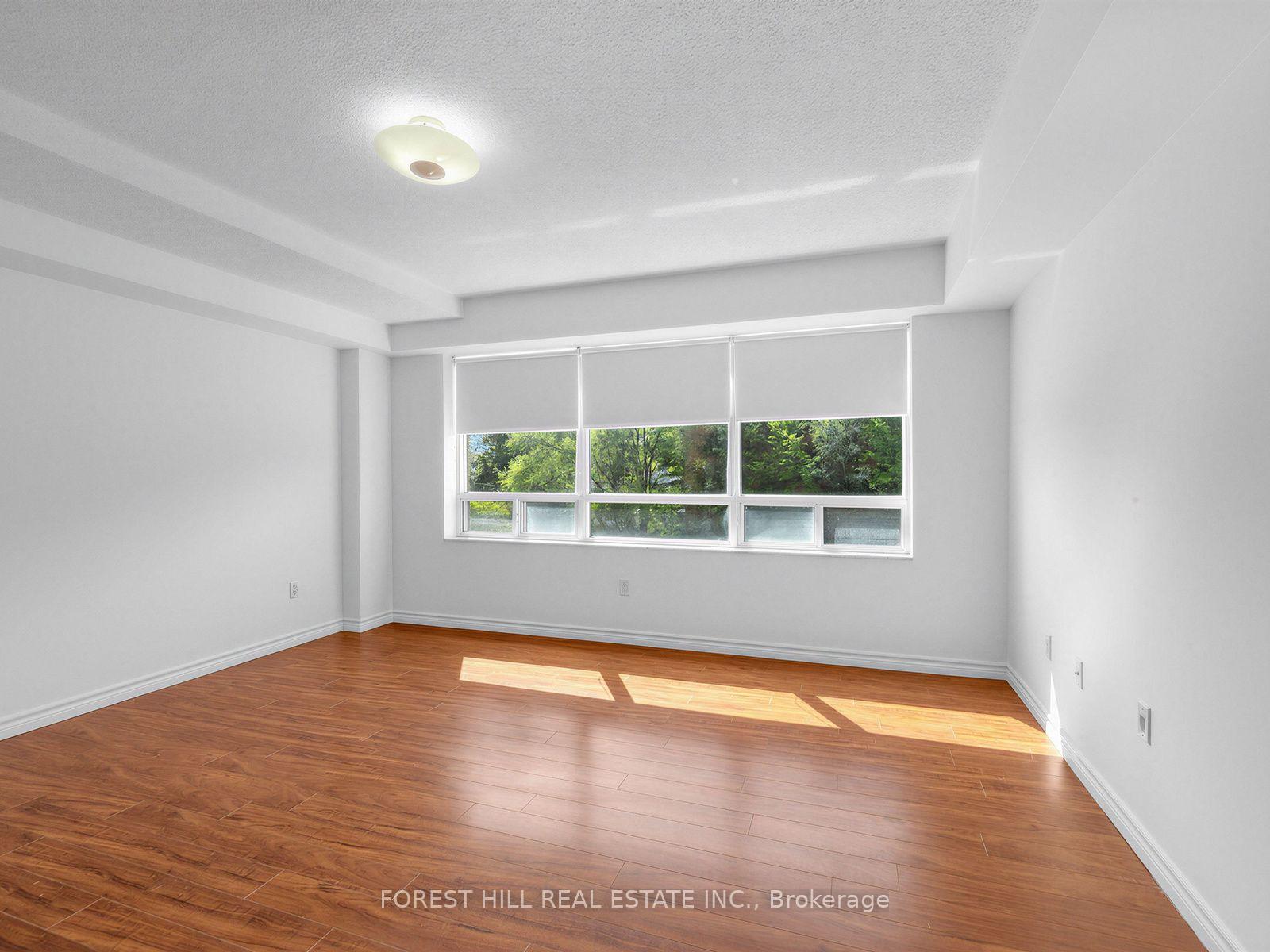 Photo 6 of Unit 302, 1818 Bayview Avenue, Toronto, Mount Pleasant East — HOMEH