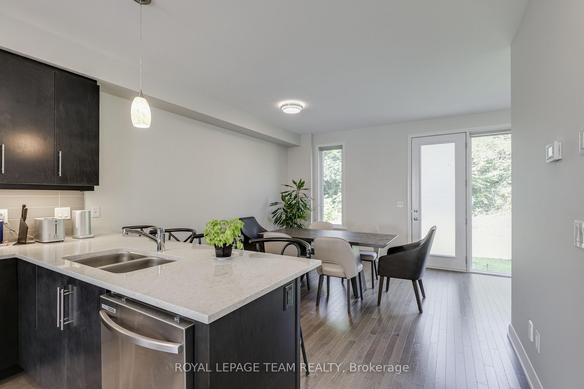Photo 18 of 145 Boundstone Way, Ottawa, Kanata - Kanata Lakes/Heritage Hills — HOMEH