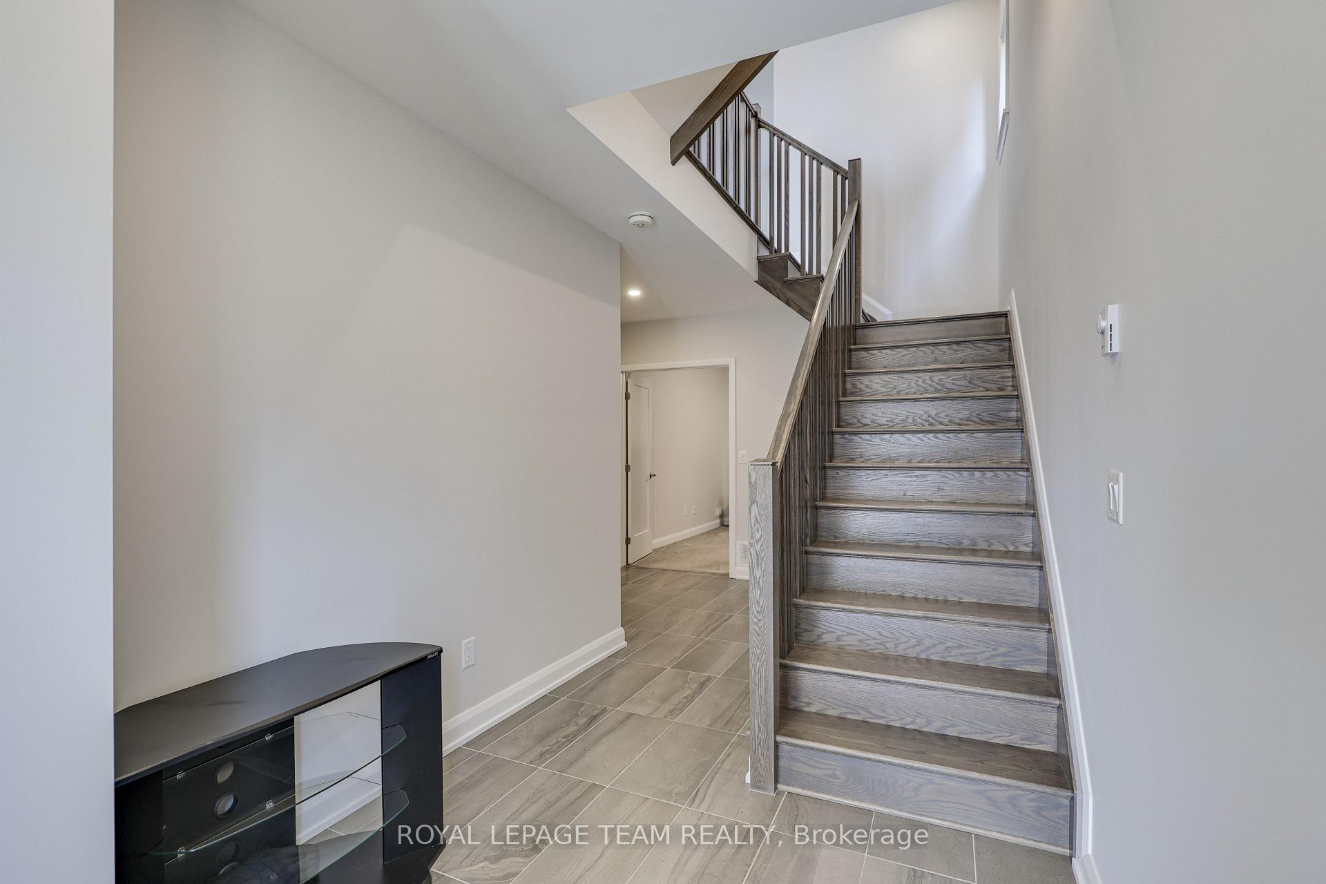 Photo 30 of 145 Boundstone Way, Ottawa, Kanata - Kanata Lakes/Heritage Hills — HOMEH