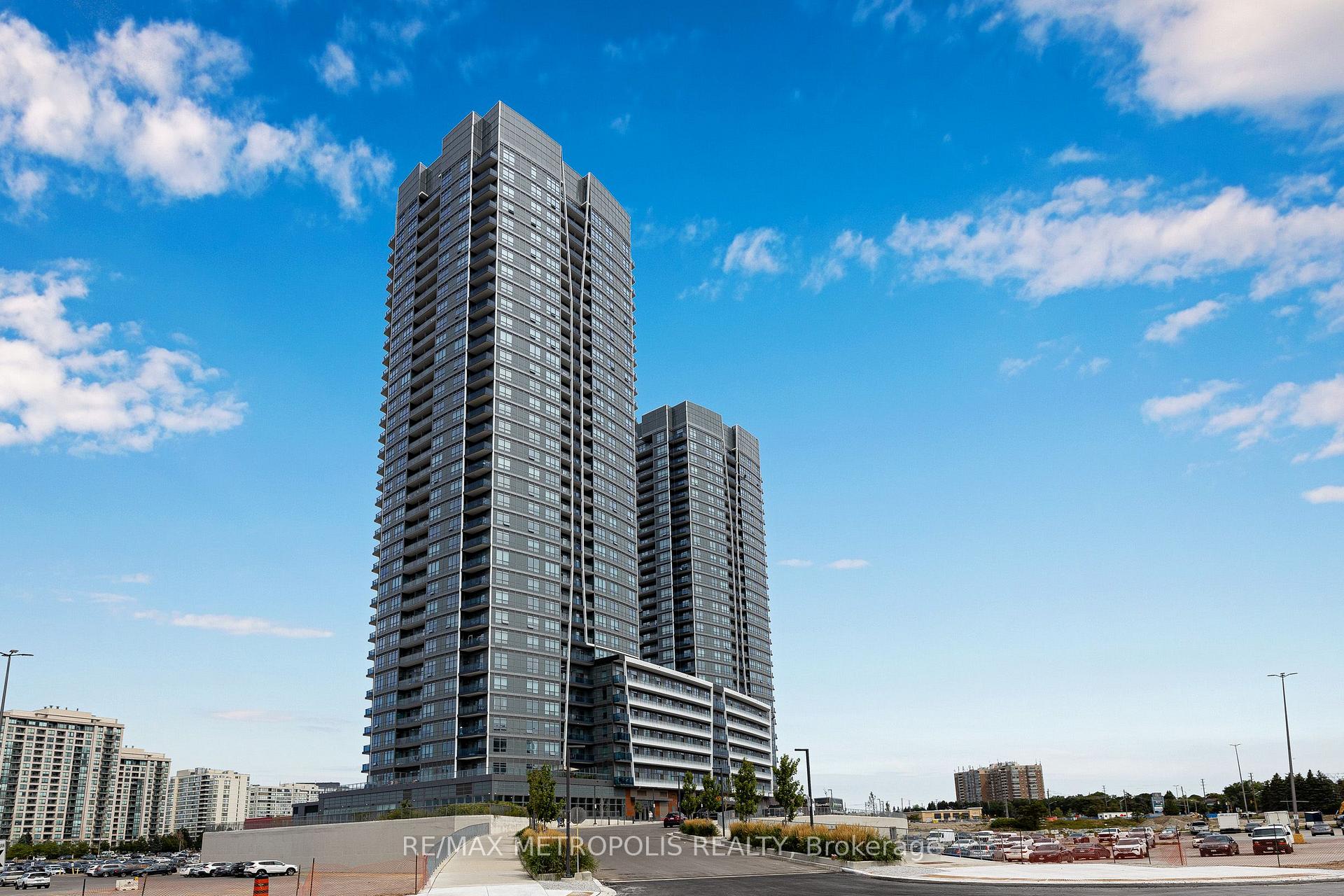 Front of Unit 2504, 30 Upper Mall Way