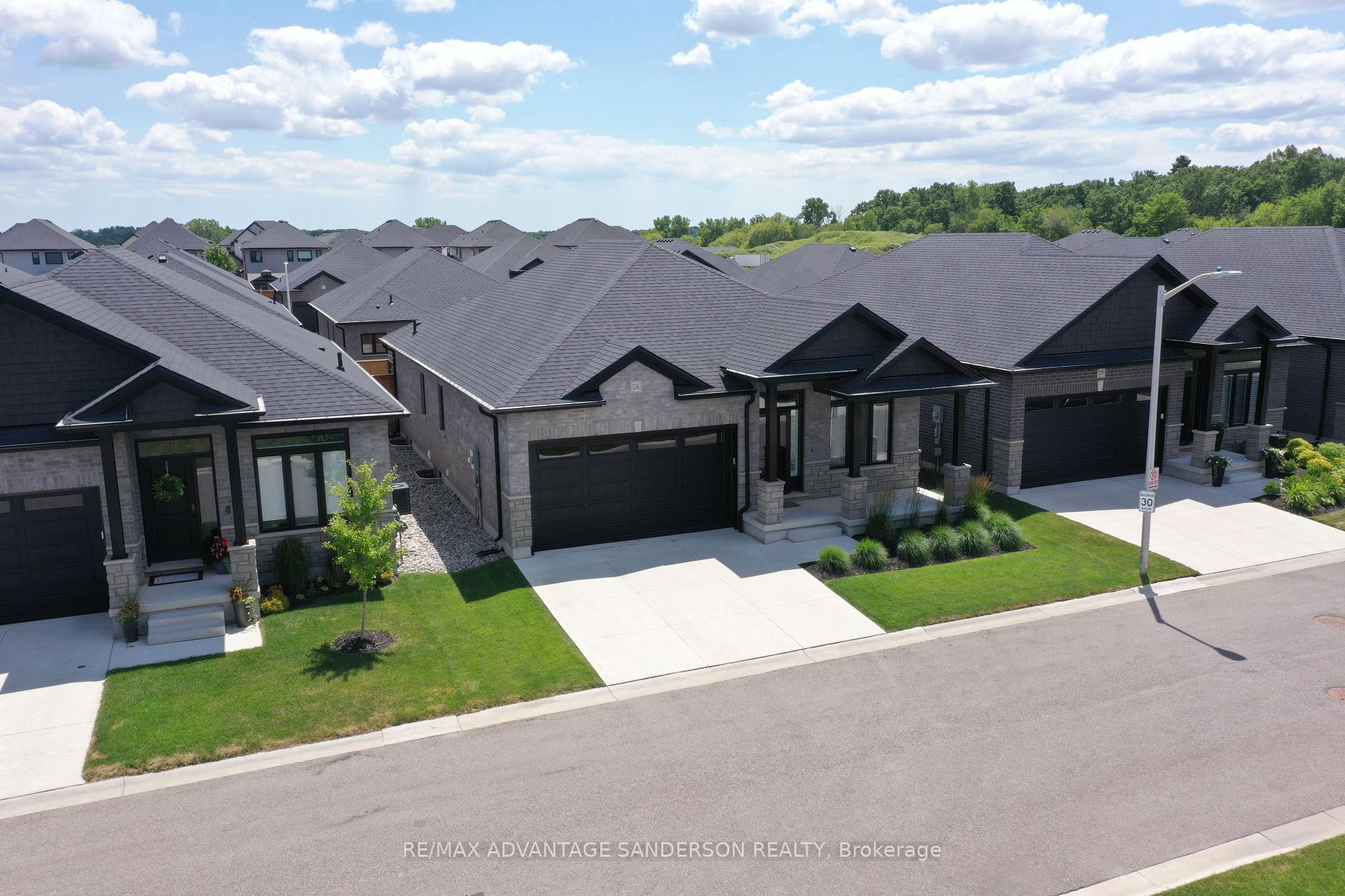 Photo 3 of Unit 26, 383 Daventry Way, Middlesex Centre, Kilworth — HOMEH