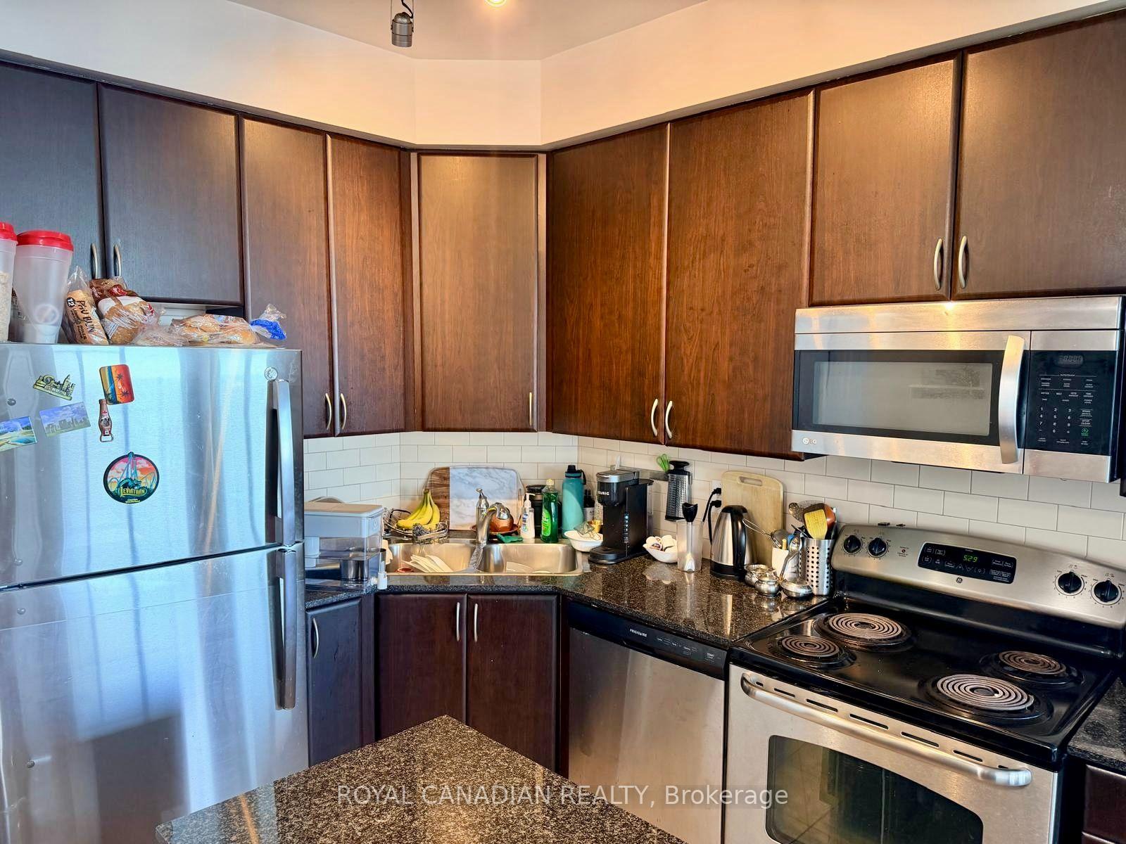 Photo 9 of Unit 3207, 225 Webb Drive, Mississauga, City Centre — HOMEH