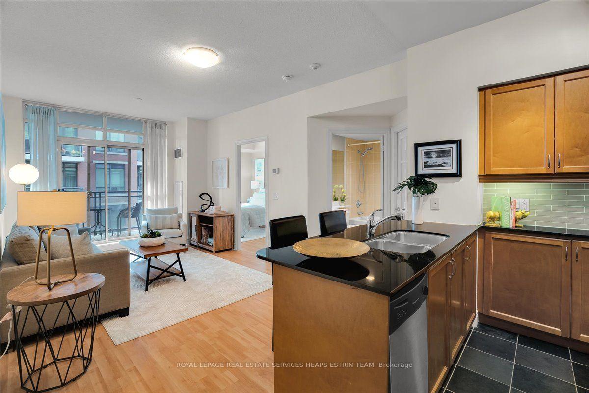 Photo 5 of Unit 1116, 319 Merton Street, Toronto, Mount Pleasant West — HOMEH