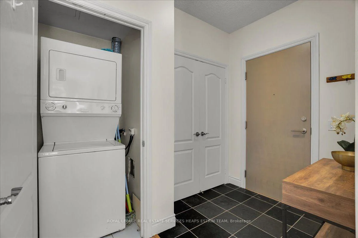 Photo 10 of Unit 1116, 319 Merton Street, Toronto, Mount Pleasant West — HOMEH