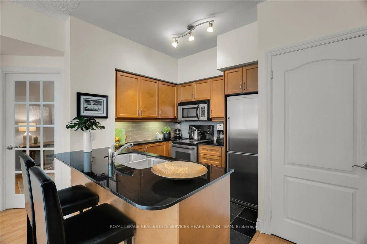 Photo 30 of Unit 1116, 319 Merton Street, Toronto, Mount Pleasant West — HOMEH