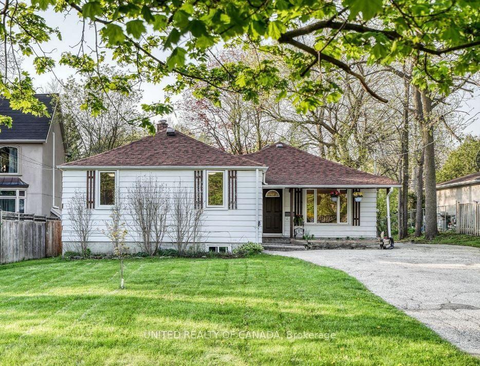 Photo 3 of Unit Main, 126 Weldrick Road W, Richmond Hill, North Richvale — HOMEH
