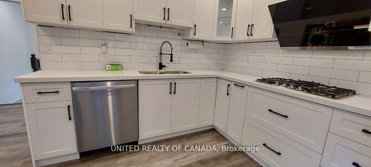 Photo 25 of Unit Main, 126 Weldrick Road W, Richmond Hill, North Richvale — HOMEH