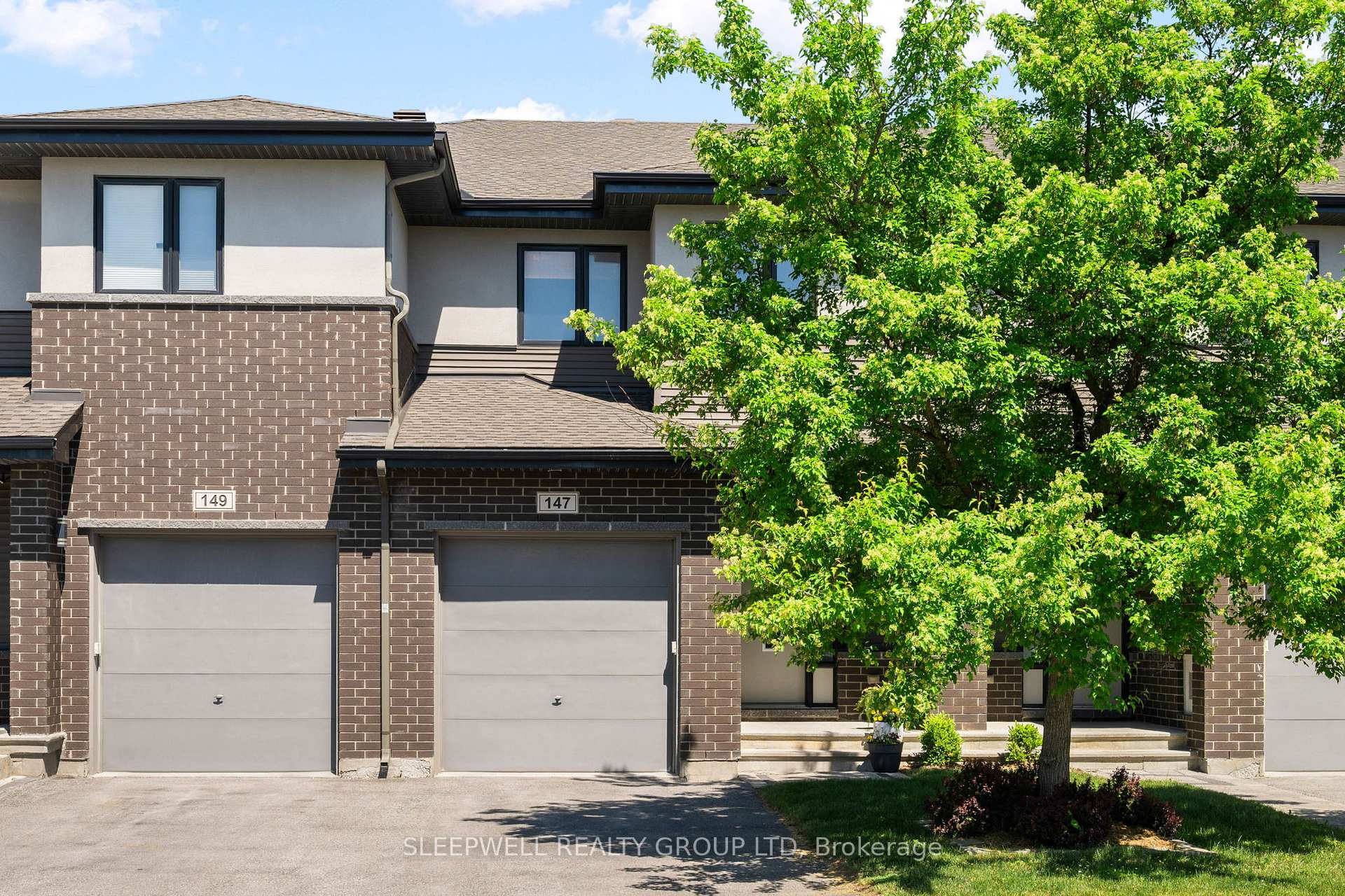 Photo 1 of 147 Westphalian Avenue, Ottawa, Kanata - Emerald Meadows/Trailwest — HOMEH