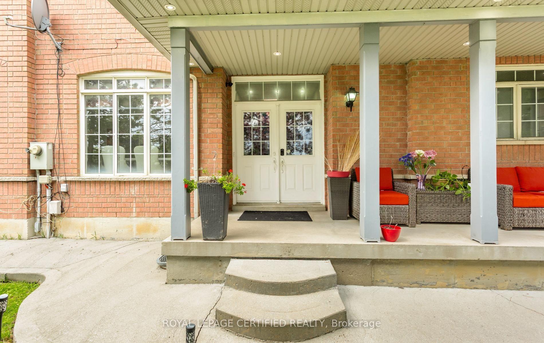 Photo 2 of 6582 Skipper Way, Mississauga, Meadowvale Village — HOMEH