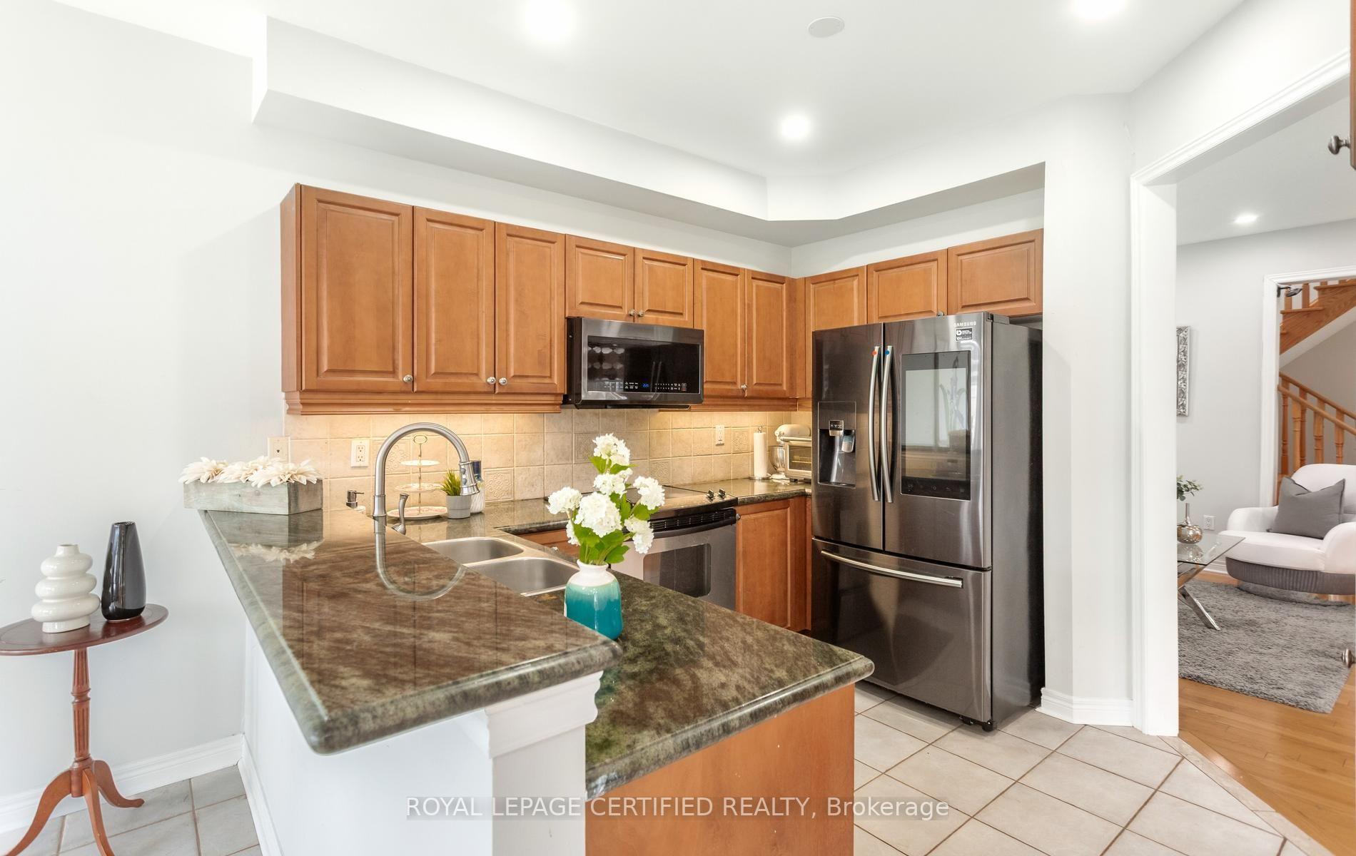 Photo 19 of 6582 Skipper Way, Mississauga, Meadowvale Village — HOMEH