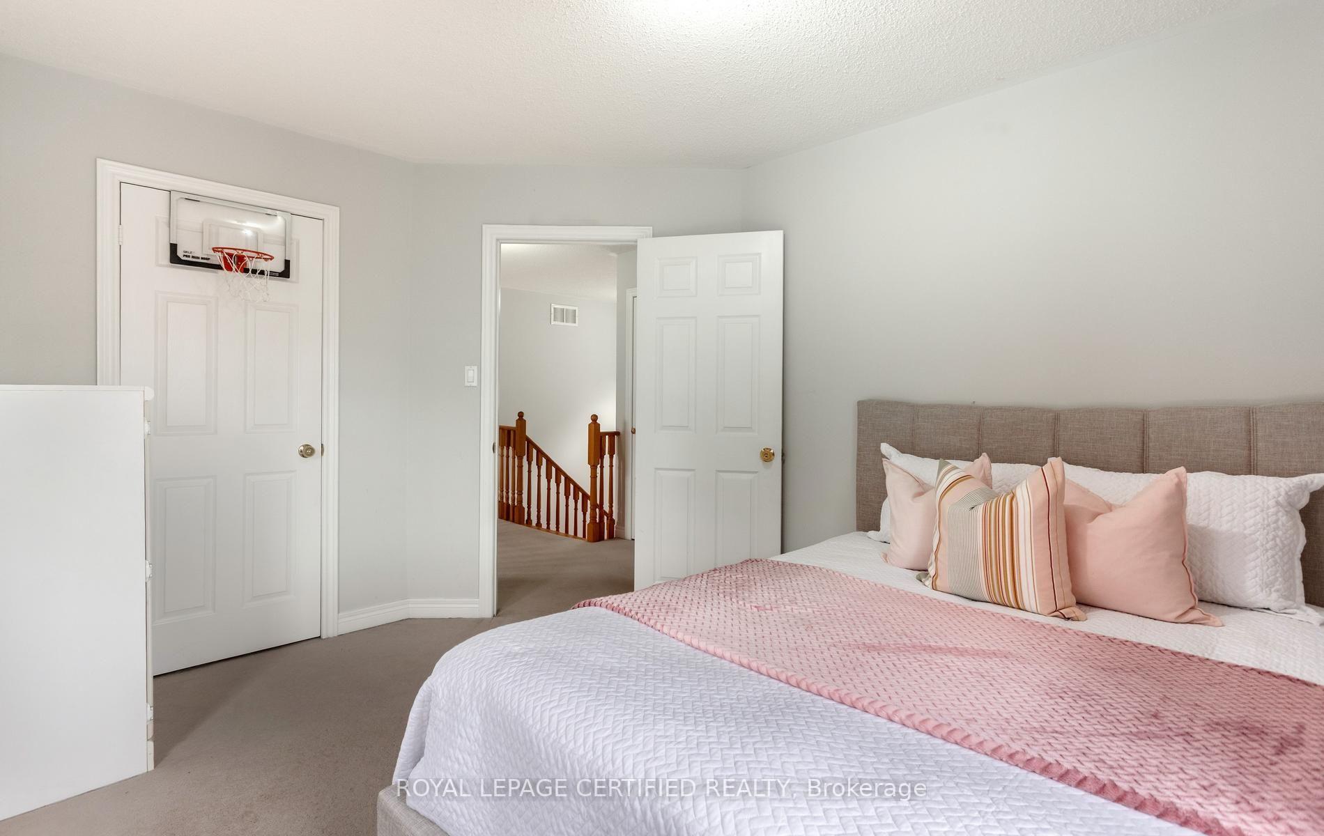 Photo 34 of 6582 Skipper Way, Mississauga, Meadowvale Village — HOMEH